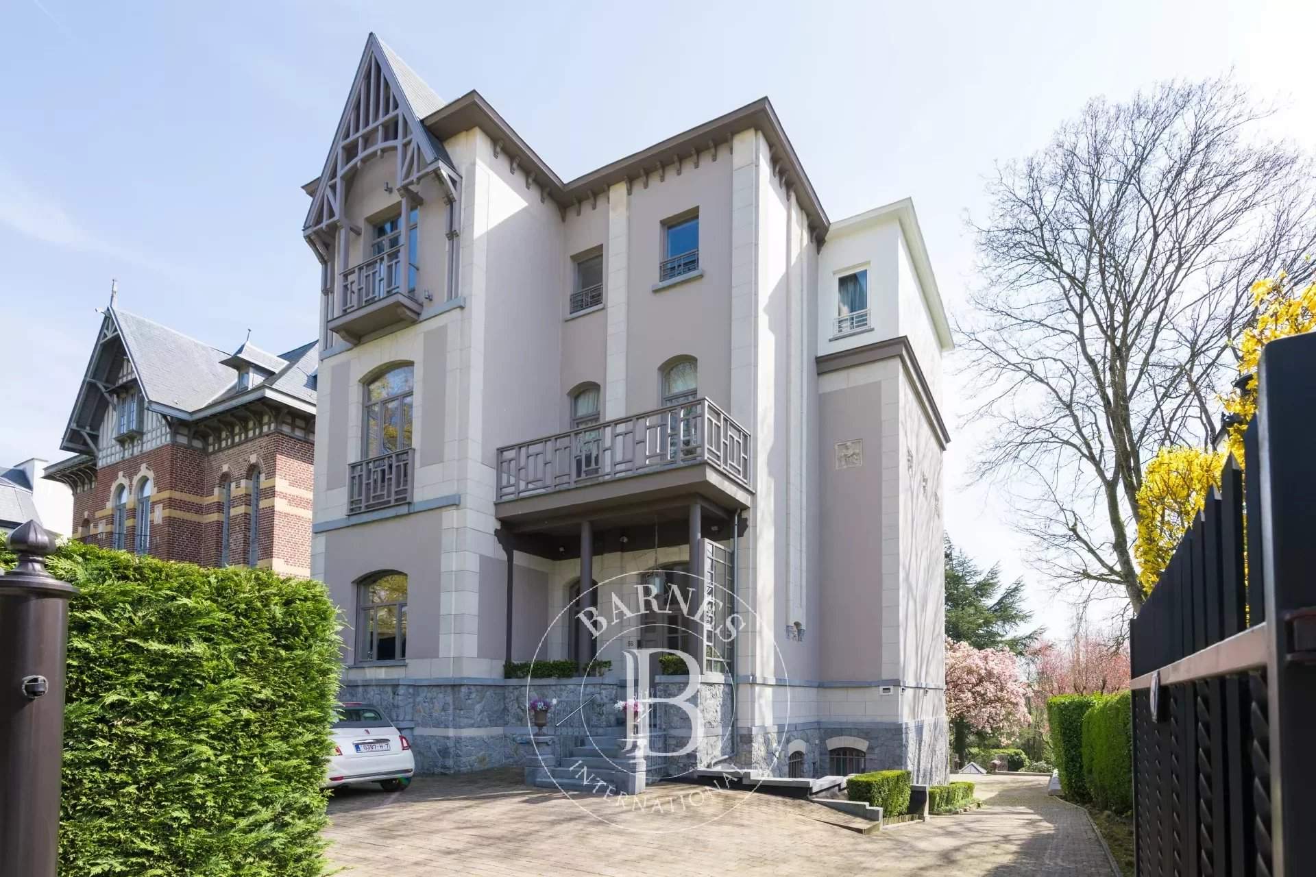Uccle  - Villa 5 Bedrooms - picture 1
