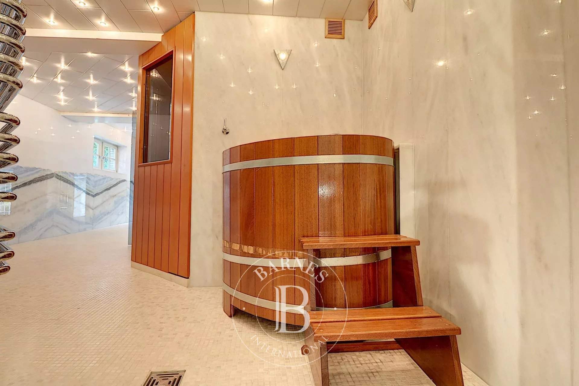 Uccle  - House 6 Bedrooms - picture 11