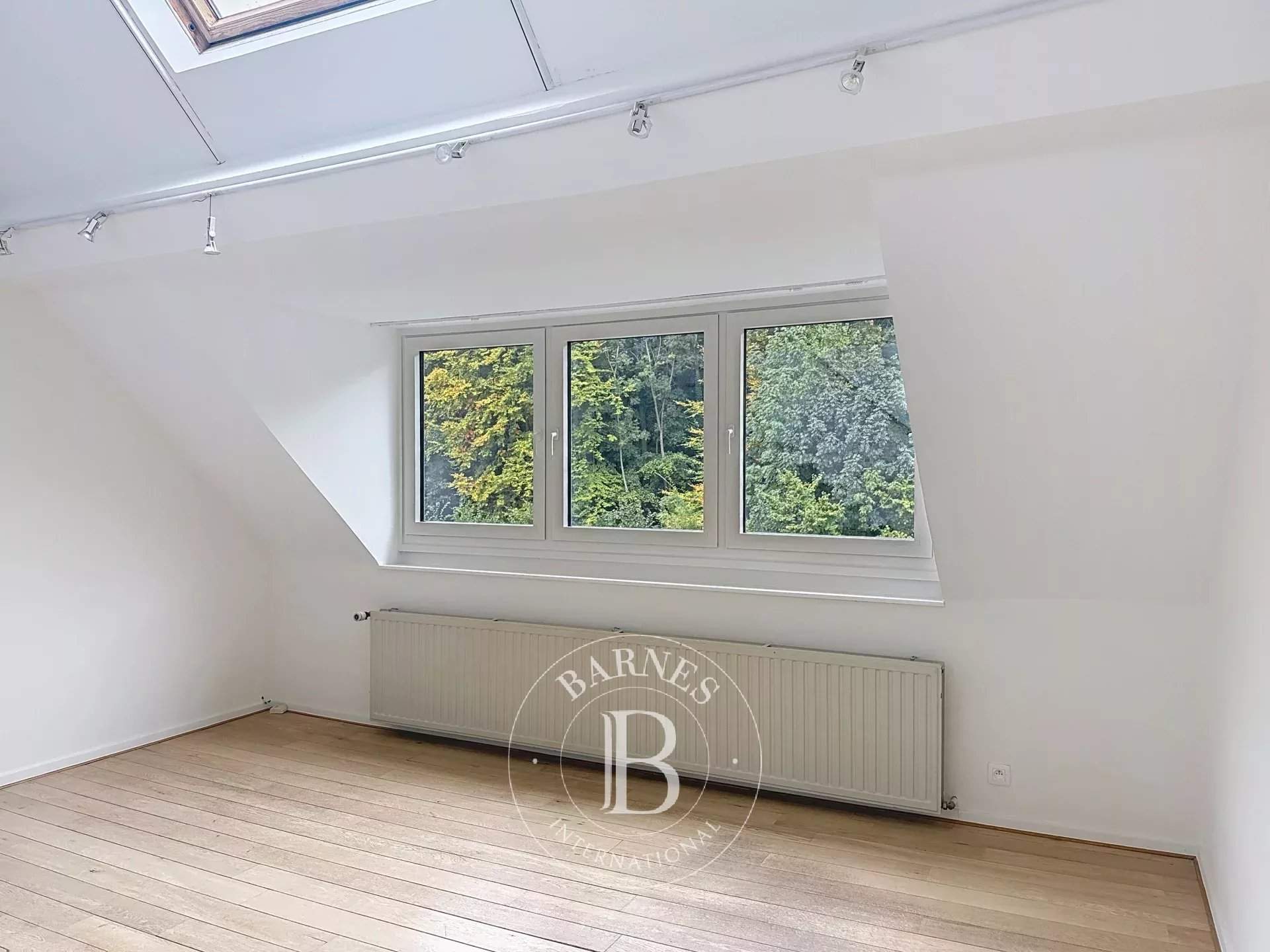 Uccle  - Maison 30 Pi&egrave;ces 5 Chambres - picture 15