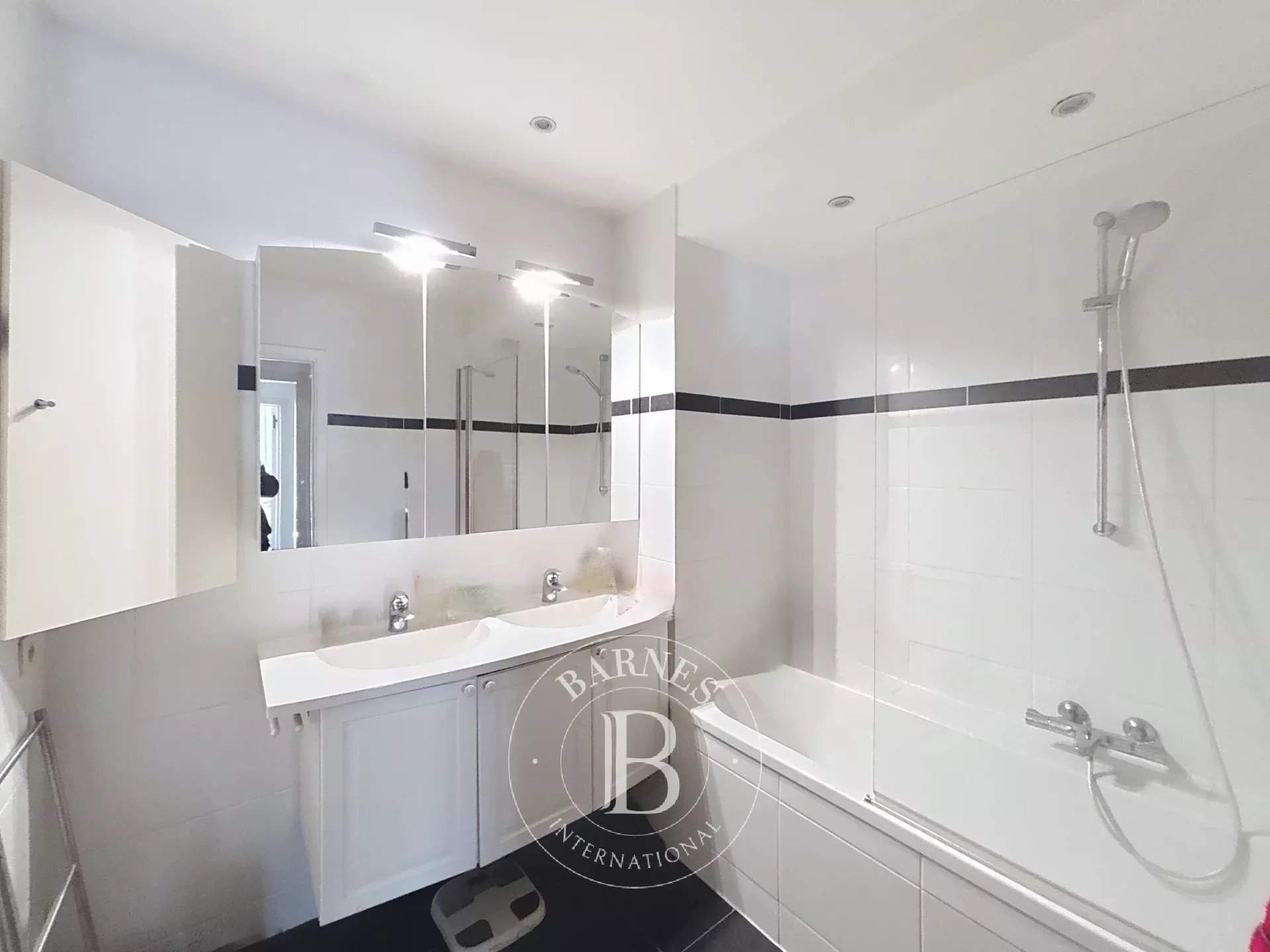 Bruxelles  - Apartment 4 Bedrooms - picture 18