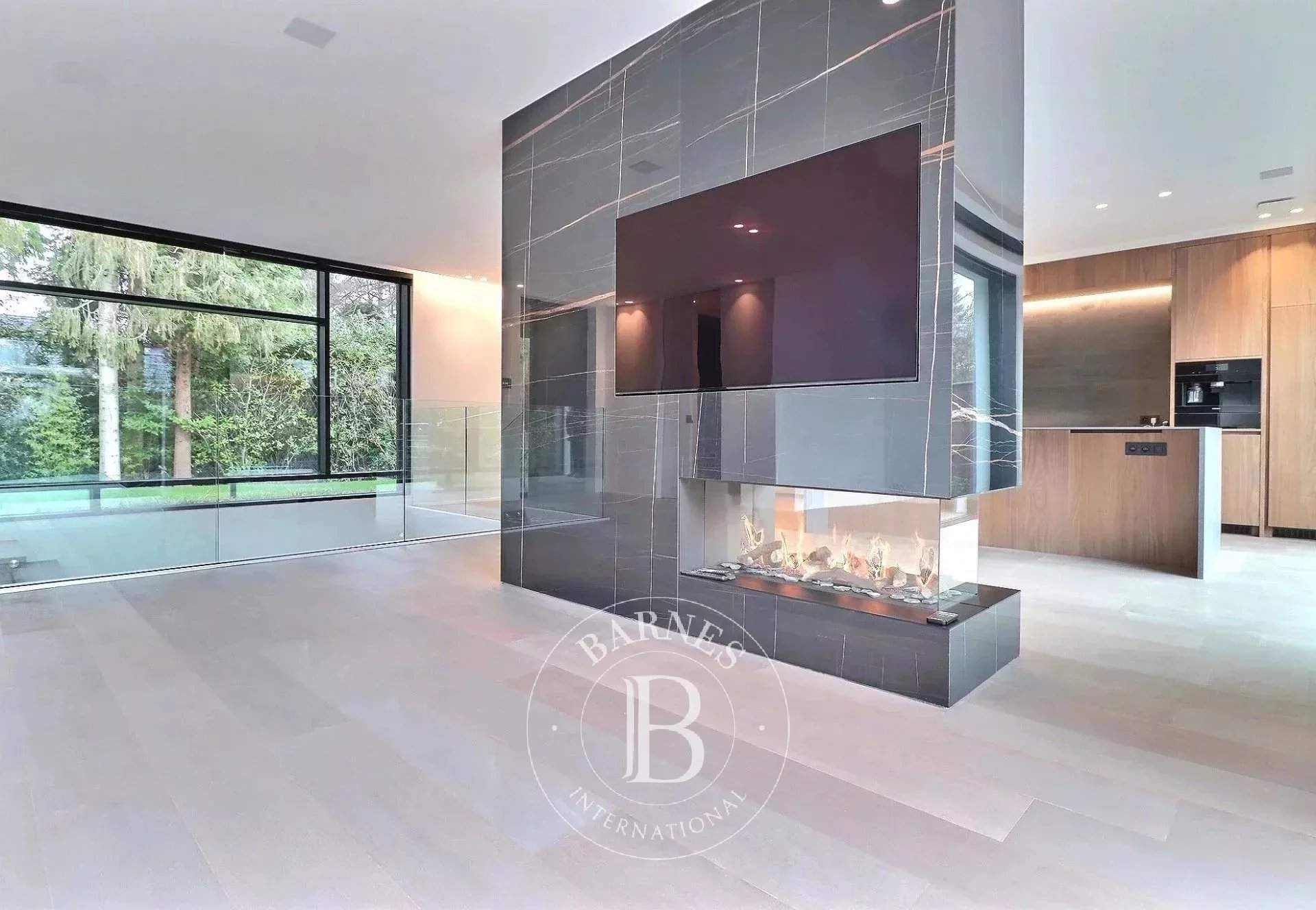 Uccle  - Duplex 10 Pi&egrave;ces 3 Chambres - picture 6