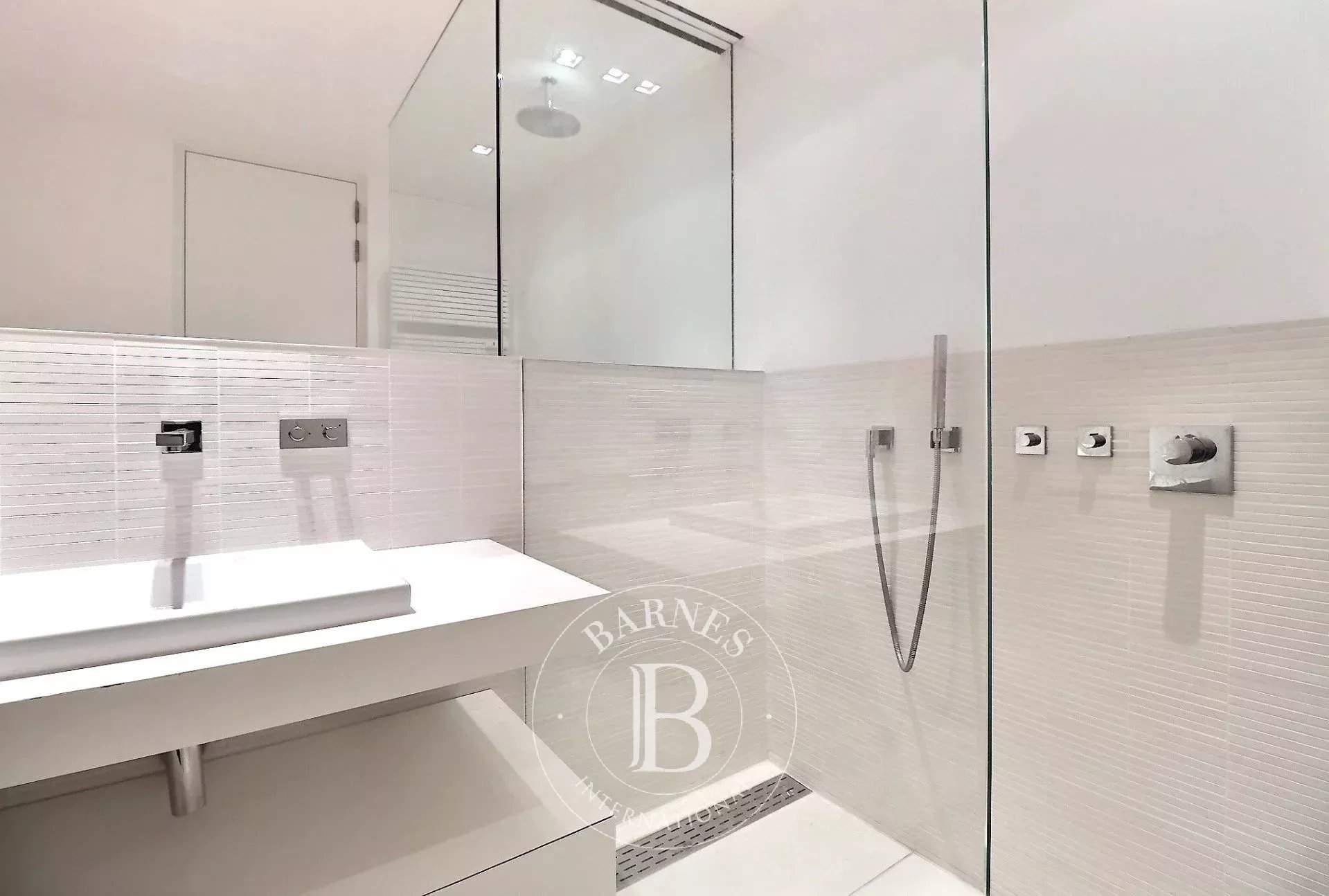 Uccle  - Appartement 8 Pièces 4 Chambres - picture 15