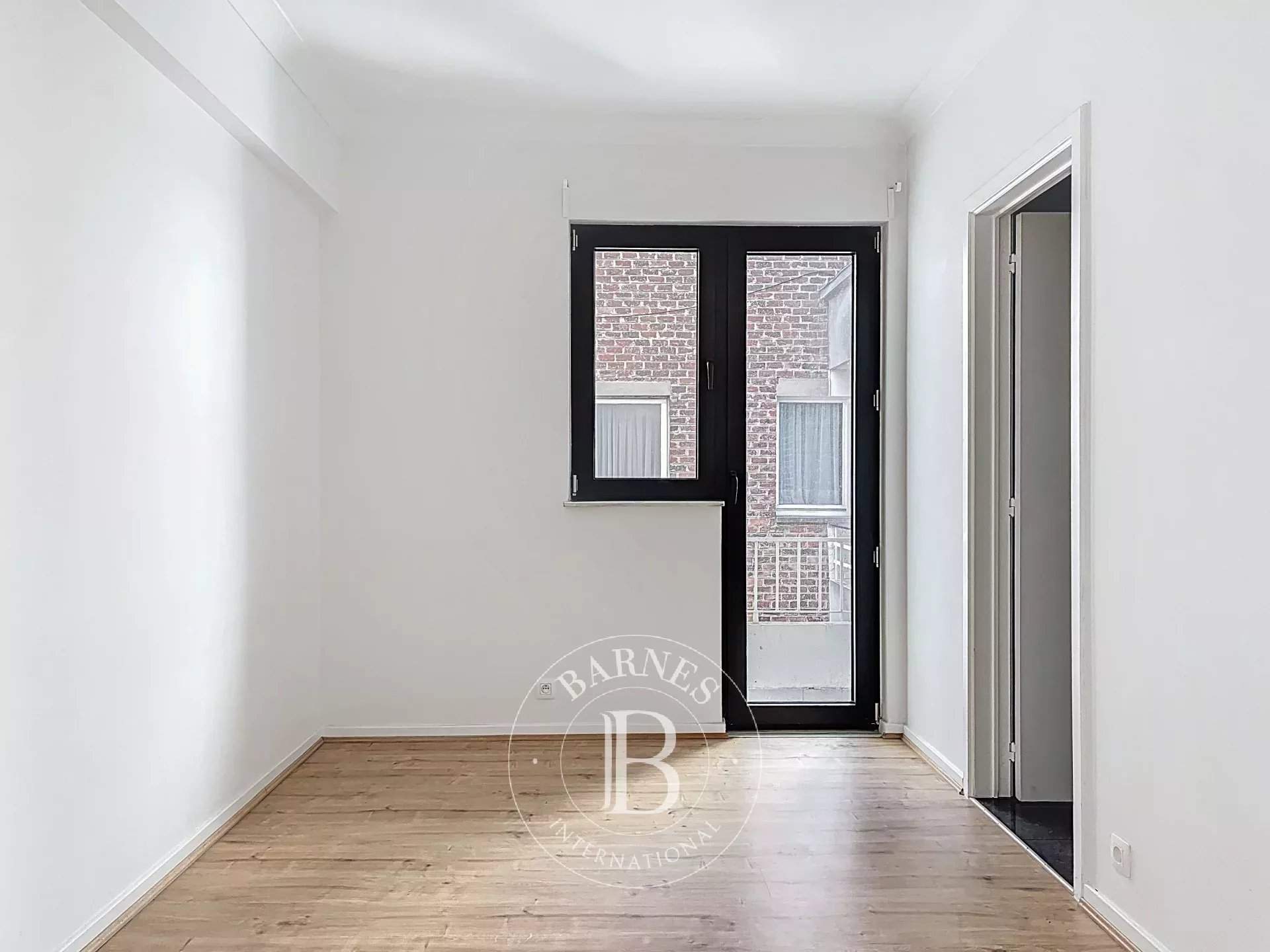 Bruxelles  - Appartement 9 Pi&egrave;ces 4 Chambres - picture 14