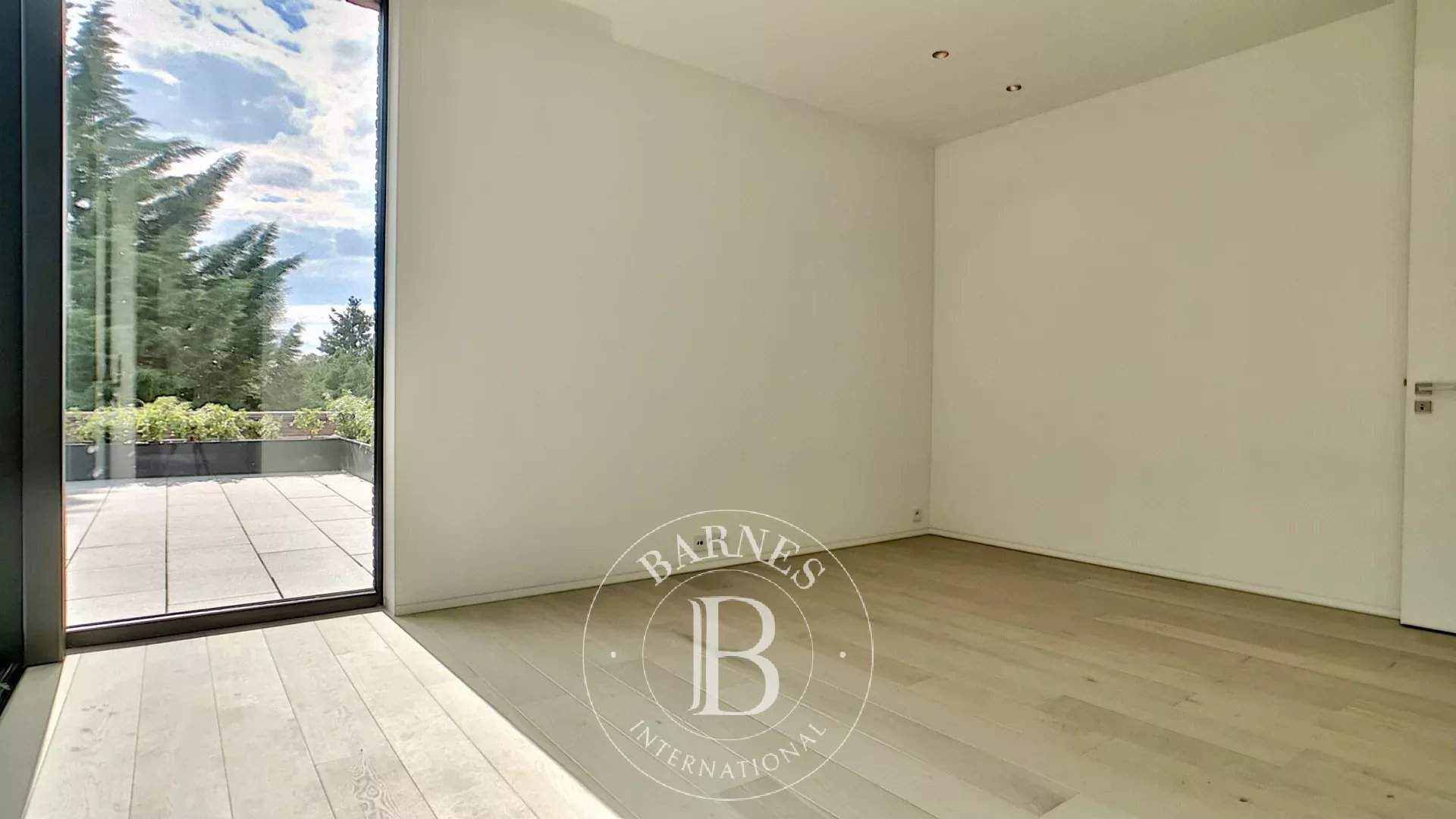 Uccle  - Appartement 12 Pi&egrave;ces 3 Chambres - picture 12