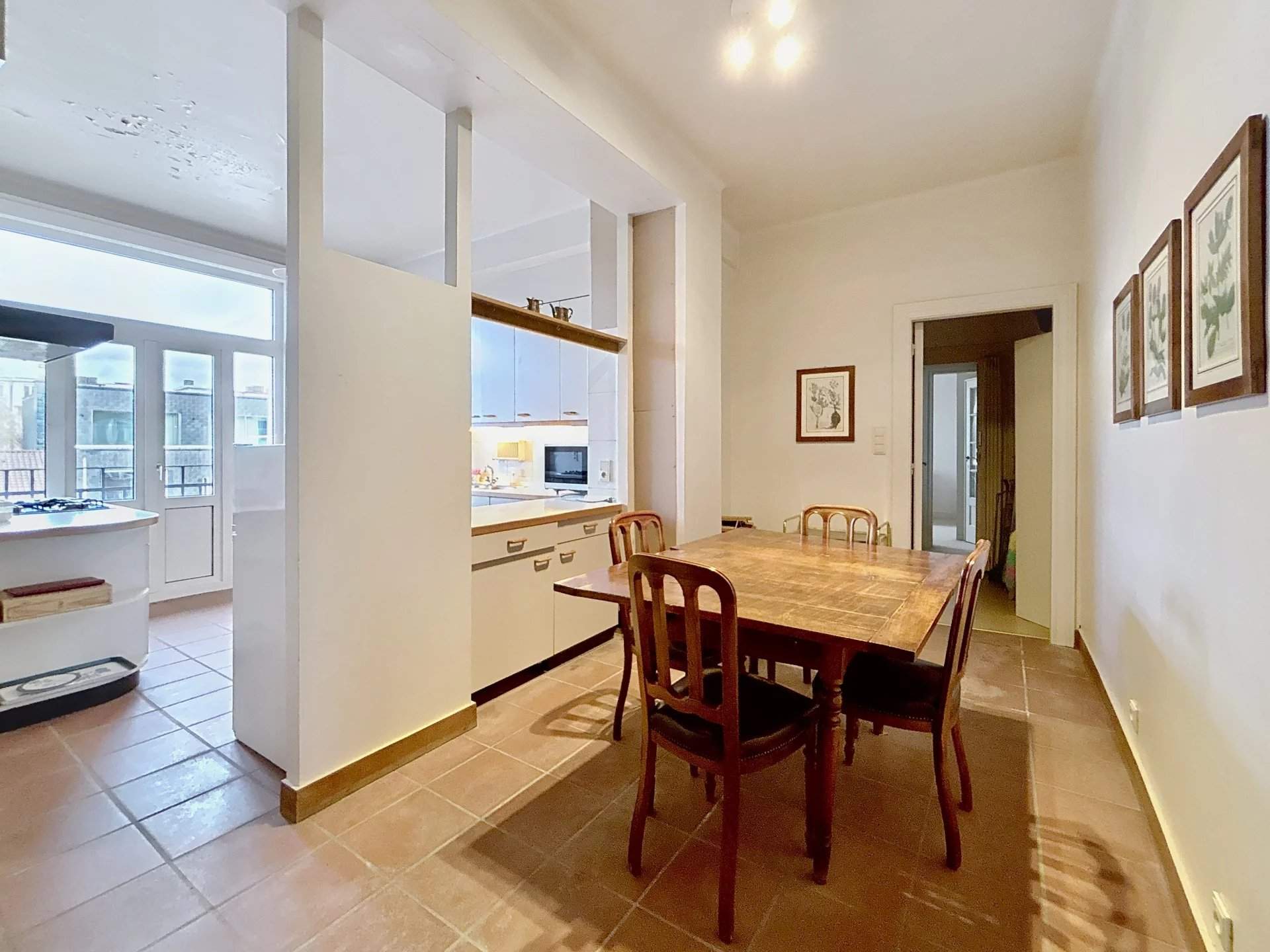 Ixelles  - Appartement 8 Pi&egrave;ces 4 Chambres - picture 11