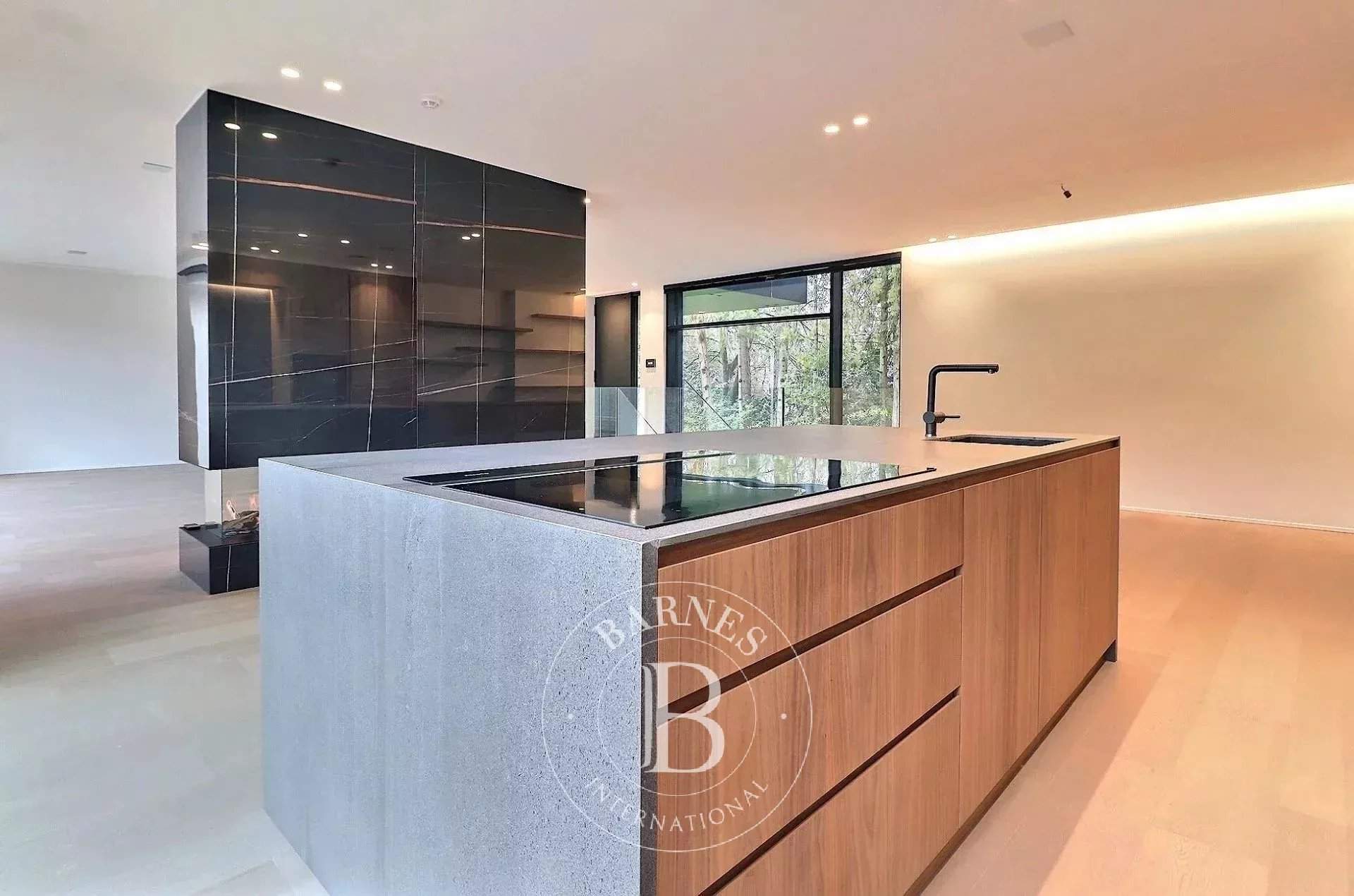 Uccle  - Duplex 10 Pi&egrave;ces 3 Chambres - picture 11