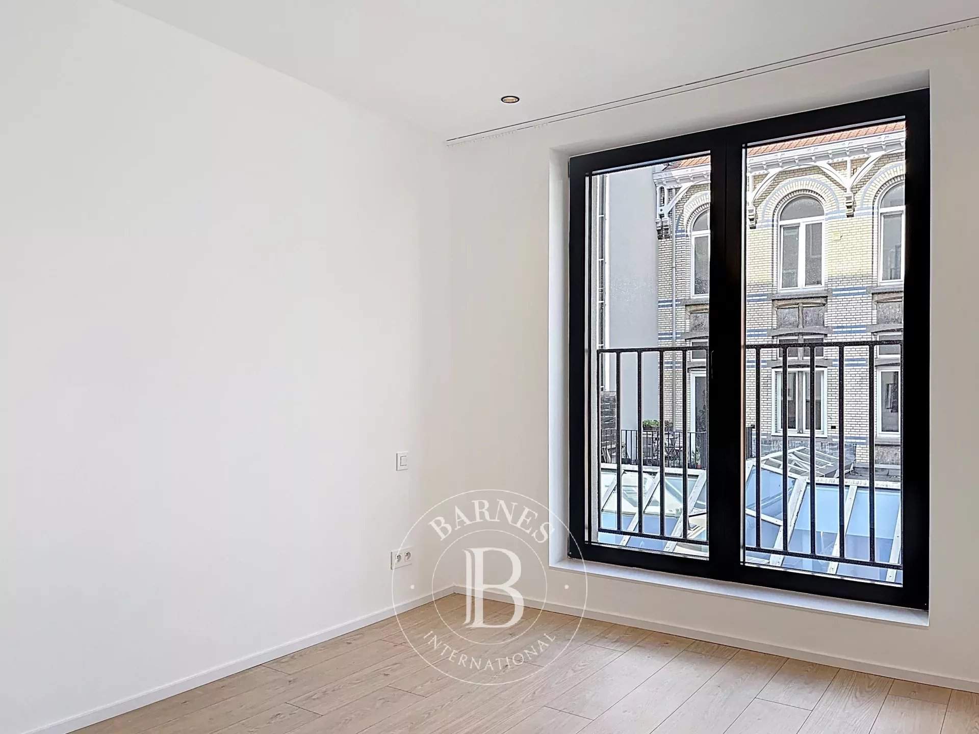 Bruxelles  - Piso 10 Cuartos 3 Habitaciones - picture 13