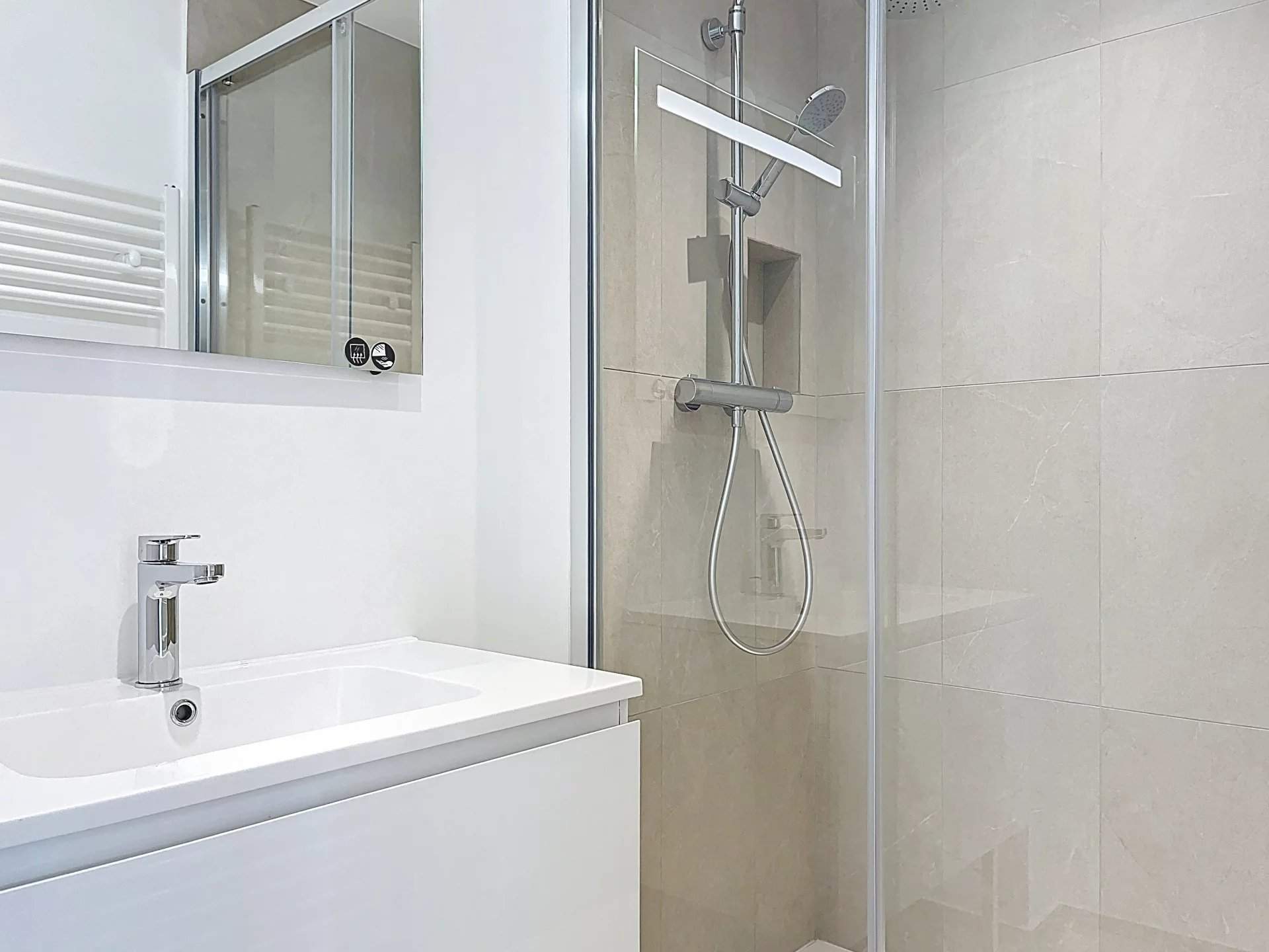 Bruxelles  - Appartement 10 Pi&egrave;ces 3 Chambres - picture 14