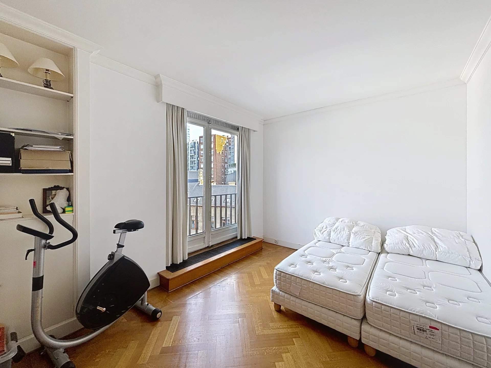 Bruxelles  - Appartement 9 Pi&egrave;ces 4 Chambres - picture 15