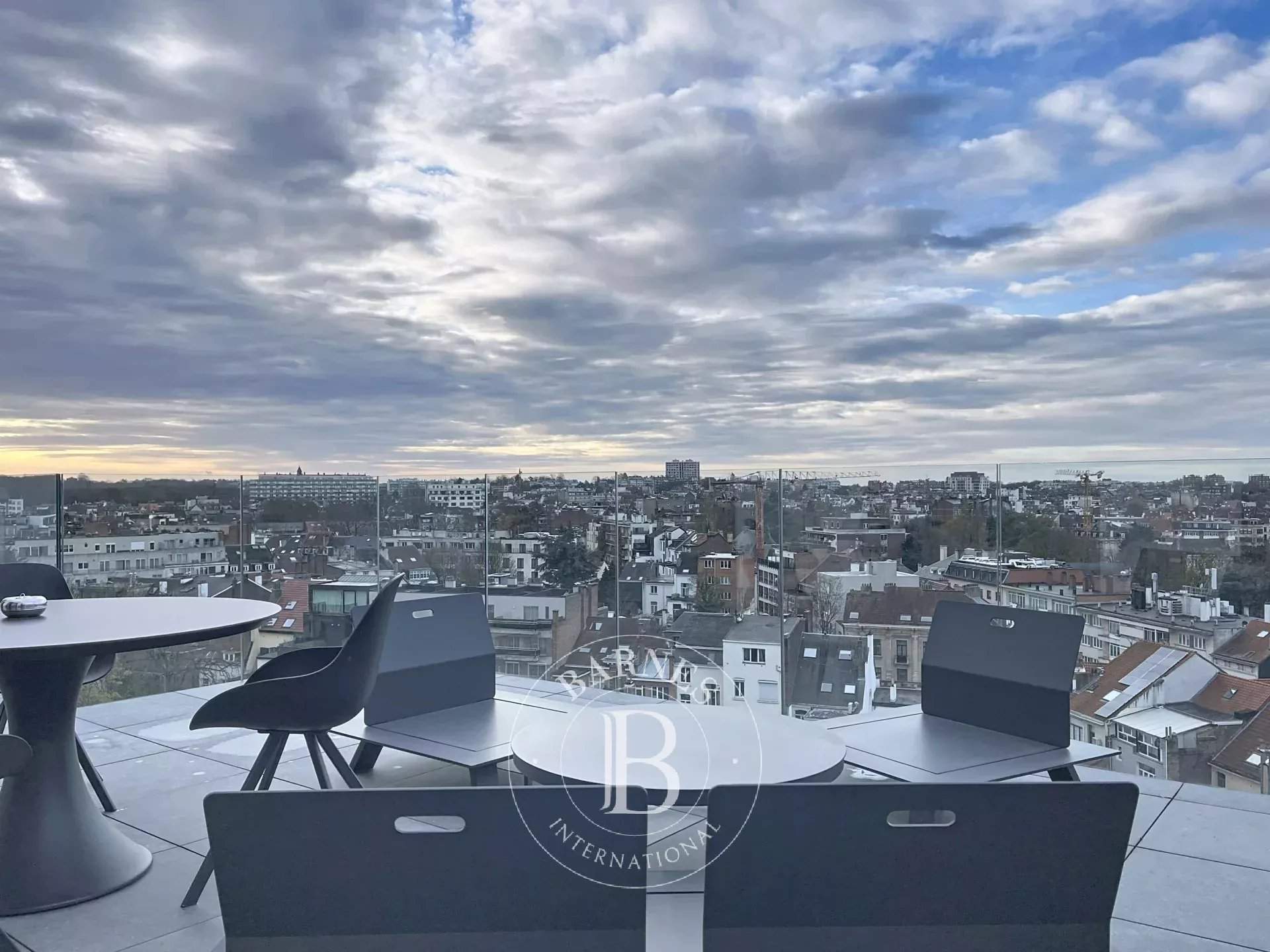 Bruxelles  - Piso 7 Cuartos 2 Habitaciones - picture 9