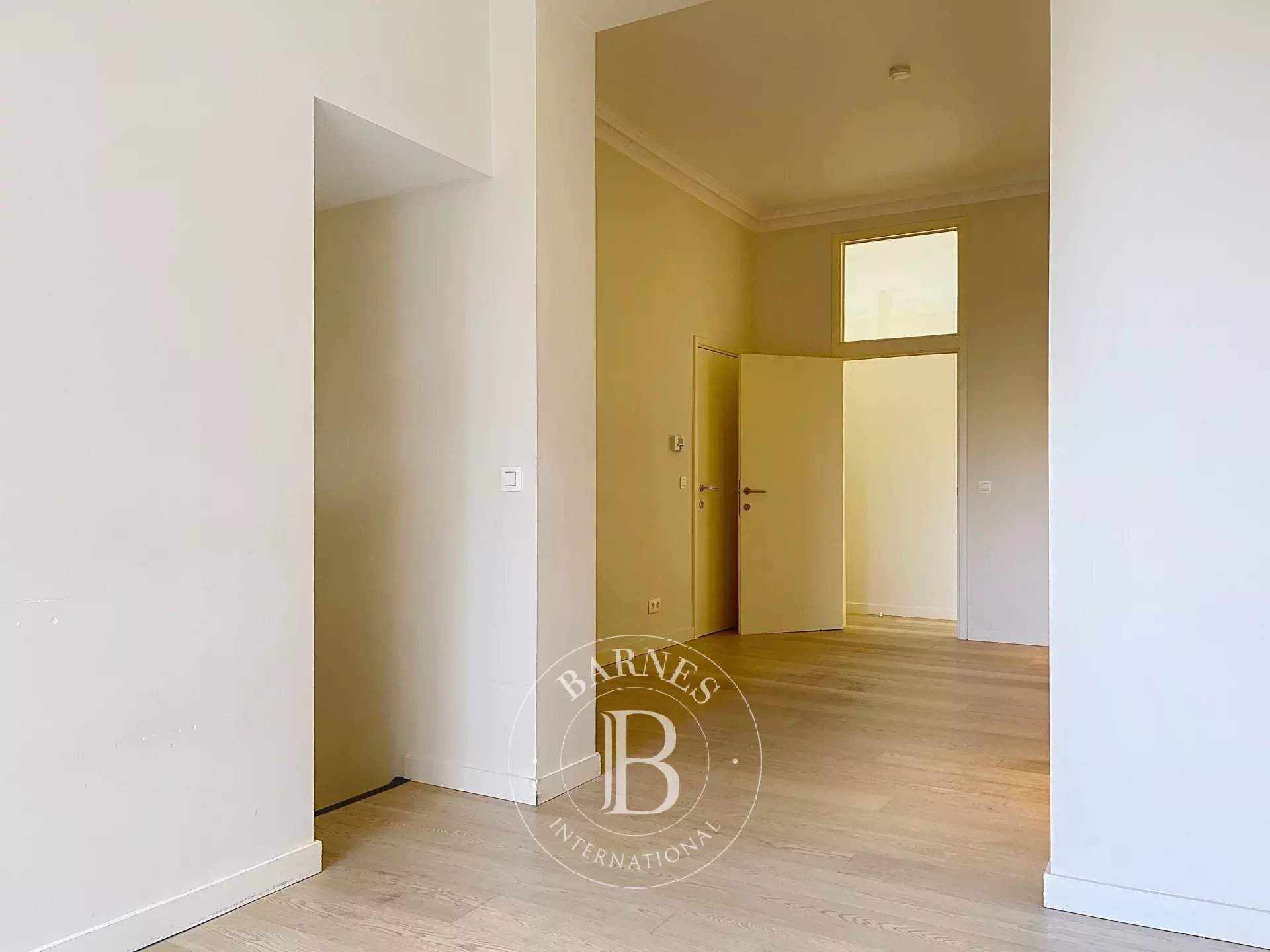 Ixelles  - Appartement 3 Pièces, 1 Chambre - picture 4