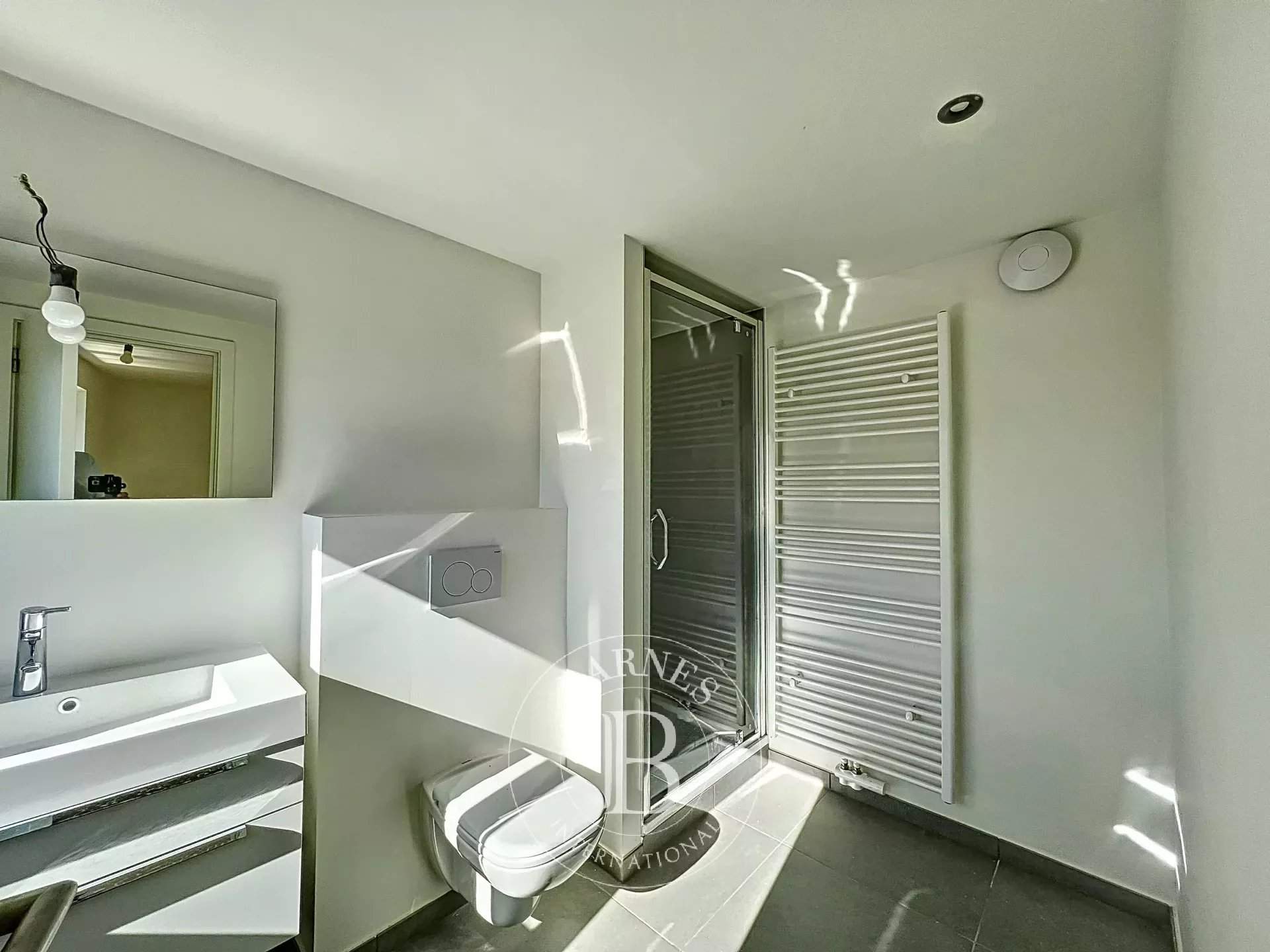 Etterbeek  - Apartment 2 Bedrooms - picture 12