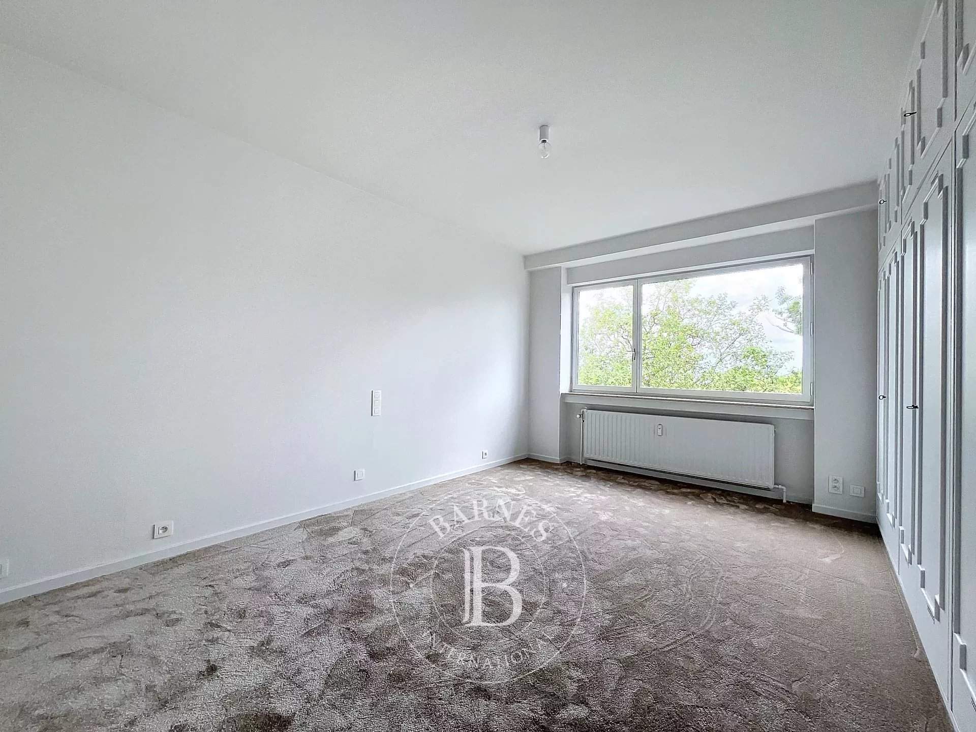 Uccle  - Apartment 4 Bedrooms - picture 9