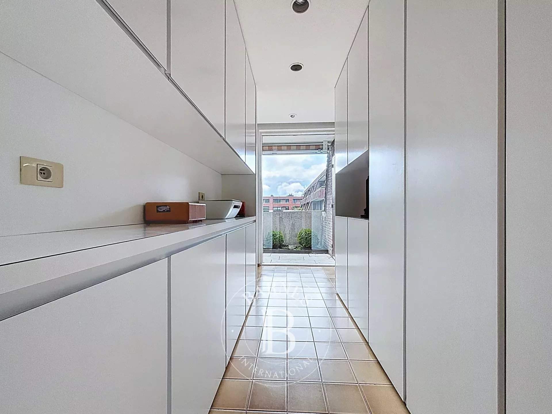 Uccle  - Apartment 2 Bedrooms - picture 6