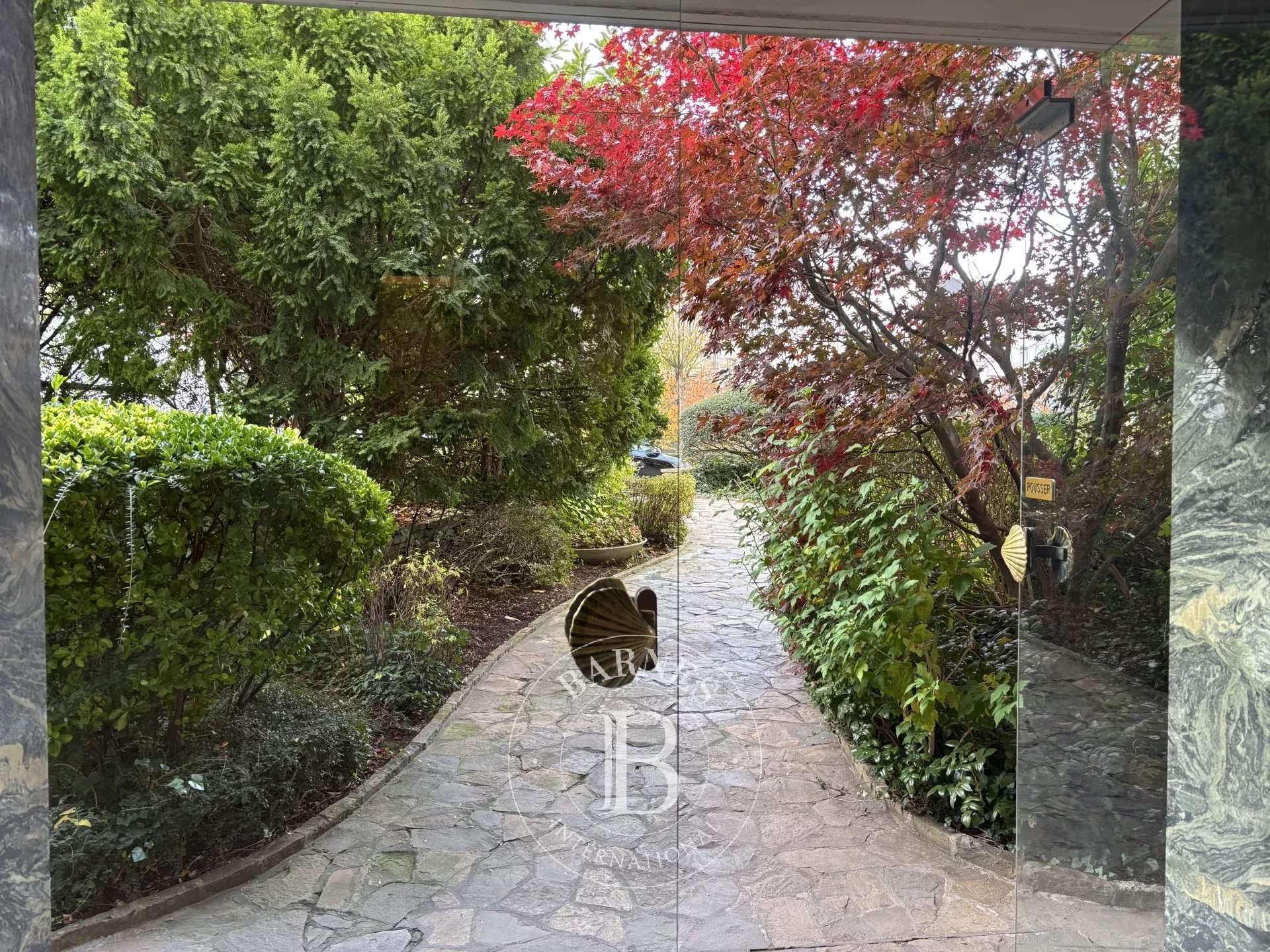 Ixelles  - Apartment 3 Bedrooms - picture 20