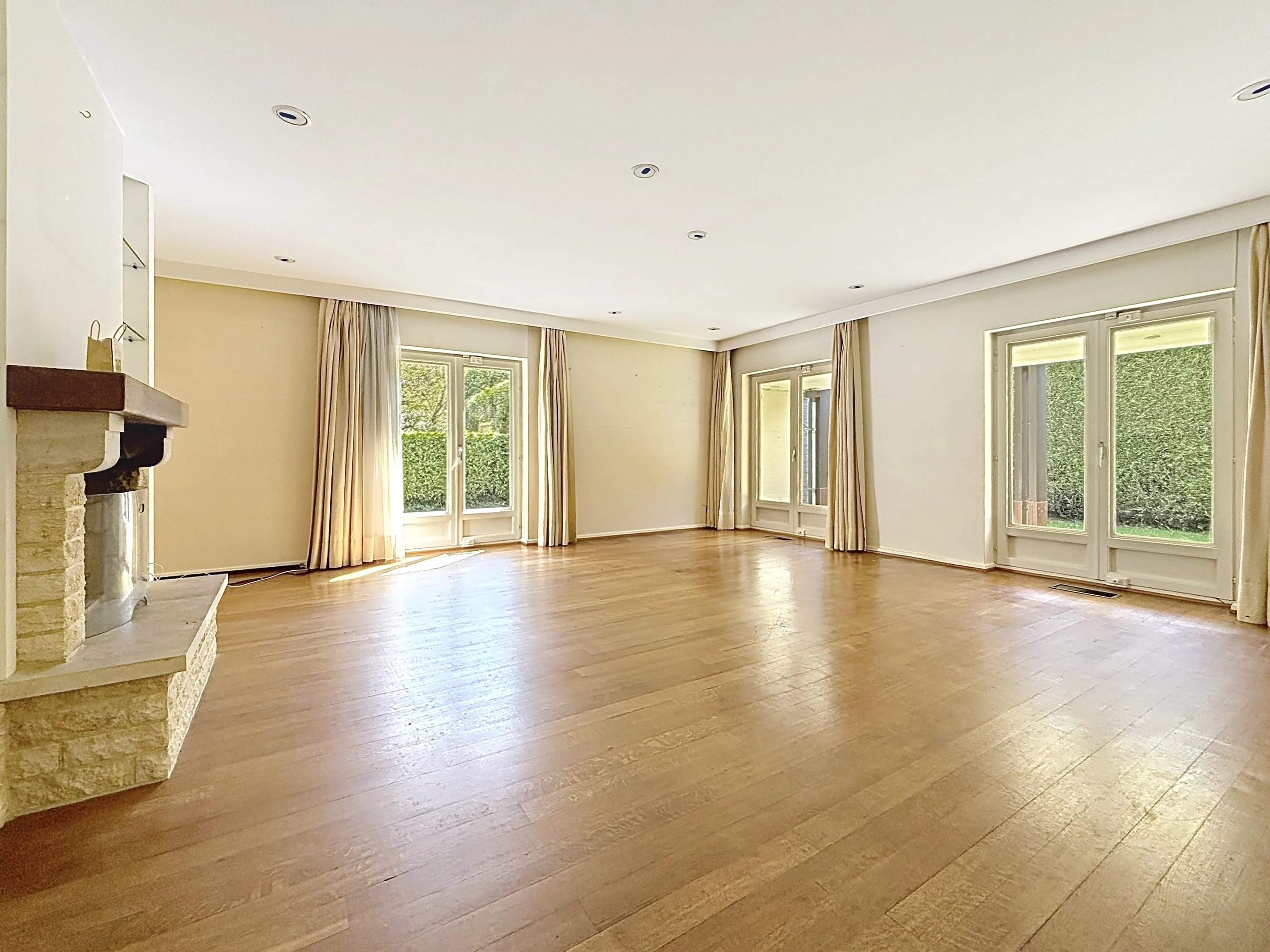 Uccle  - Villa 6 Pi&egrave;ces 4 Chambres - picture 4