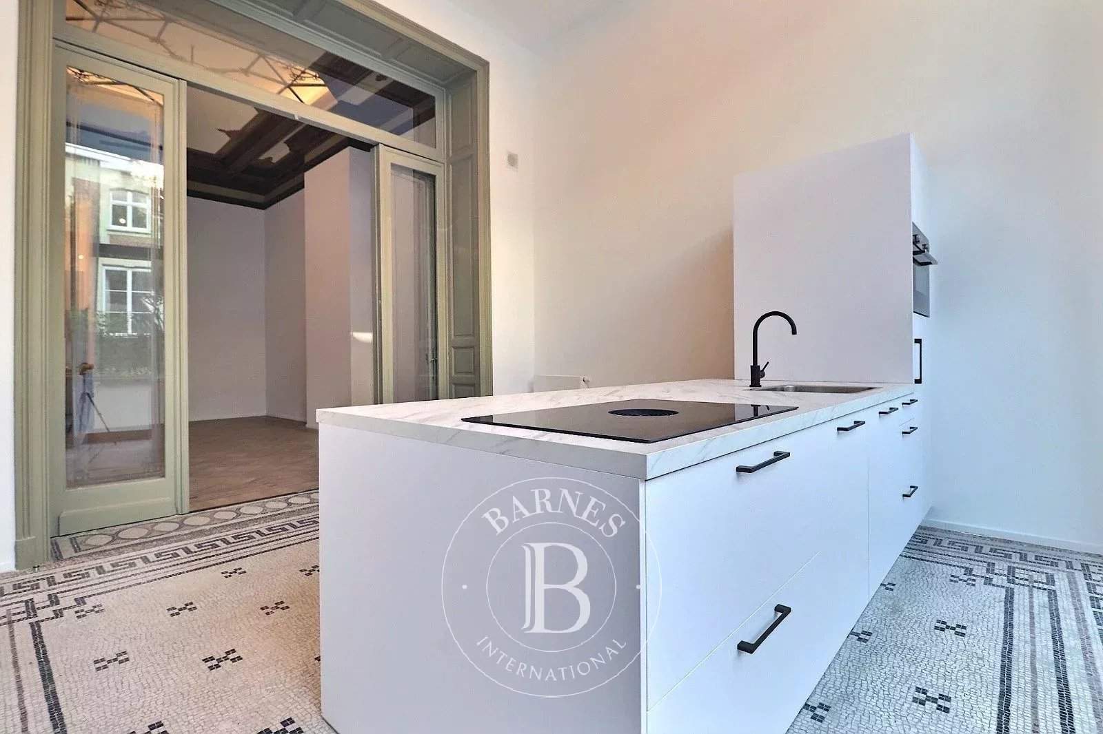 Bruxelles  - Duplex 10 Pi&egrave;ces 2 Chambres - picture 6