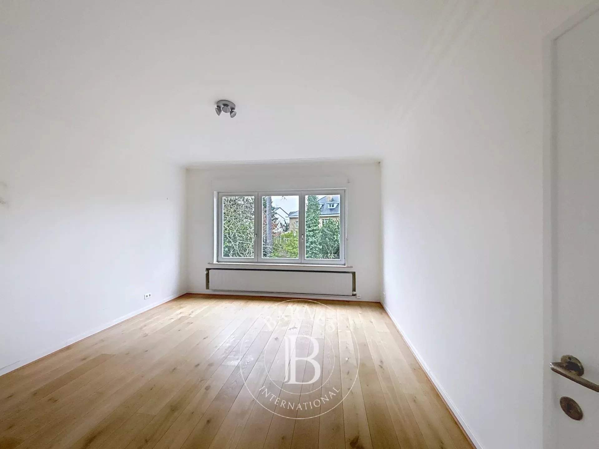 Uccle  - Maison 12 Pi&egrave;ces 4 Chambres - picture 19