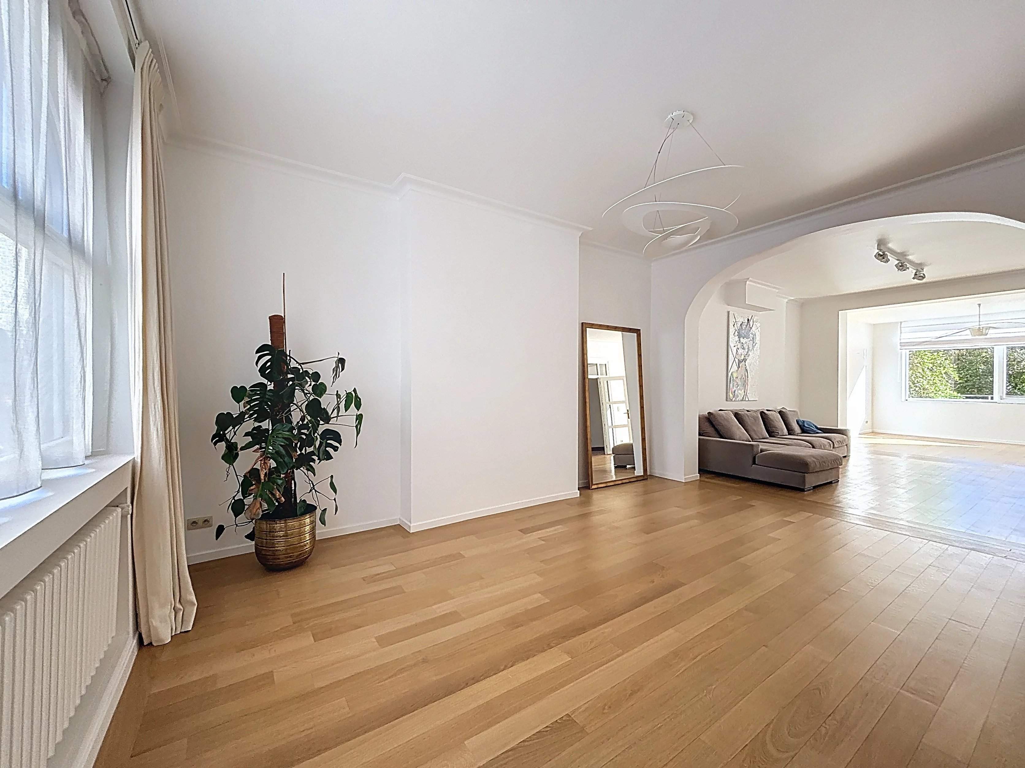 Uccle  - Maison 19 Pi&egrave;ces 7 Chambres - picture 8