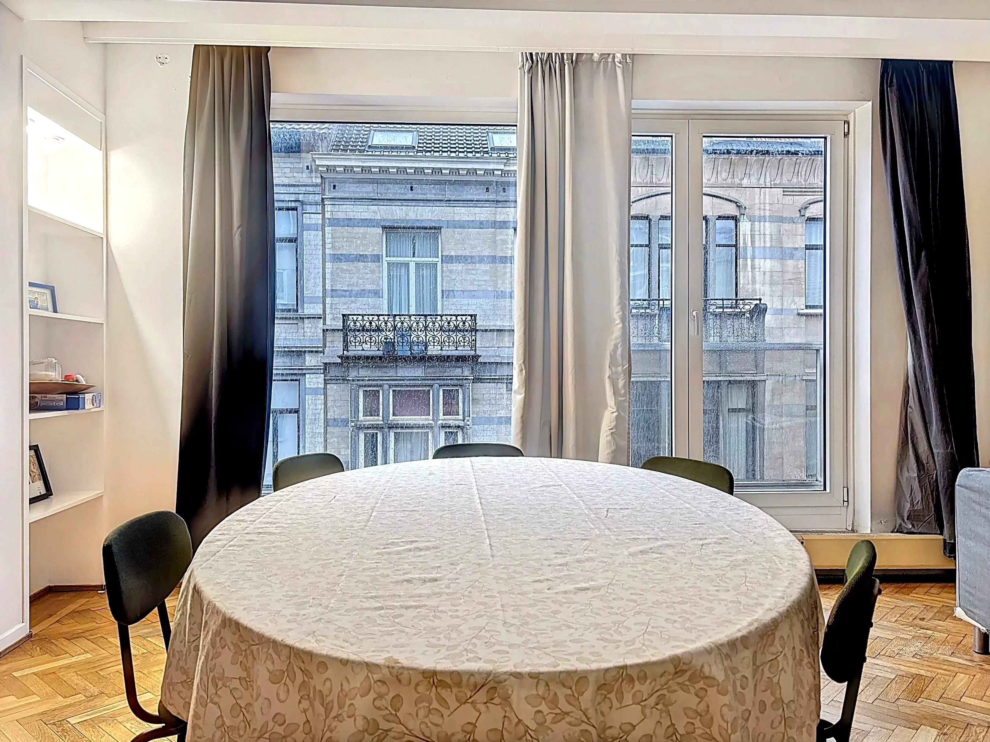 Bruxelles  - Appartement 8 Pi&egrave;ces 3 Chambres - picture 3