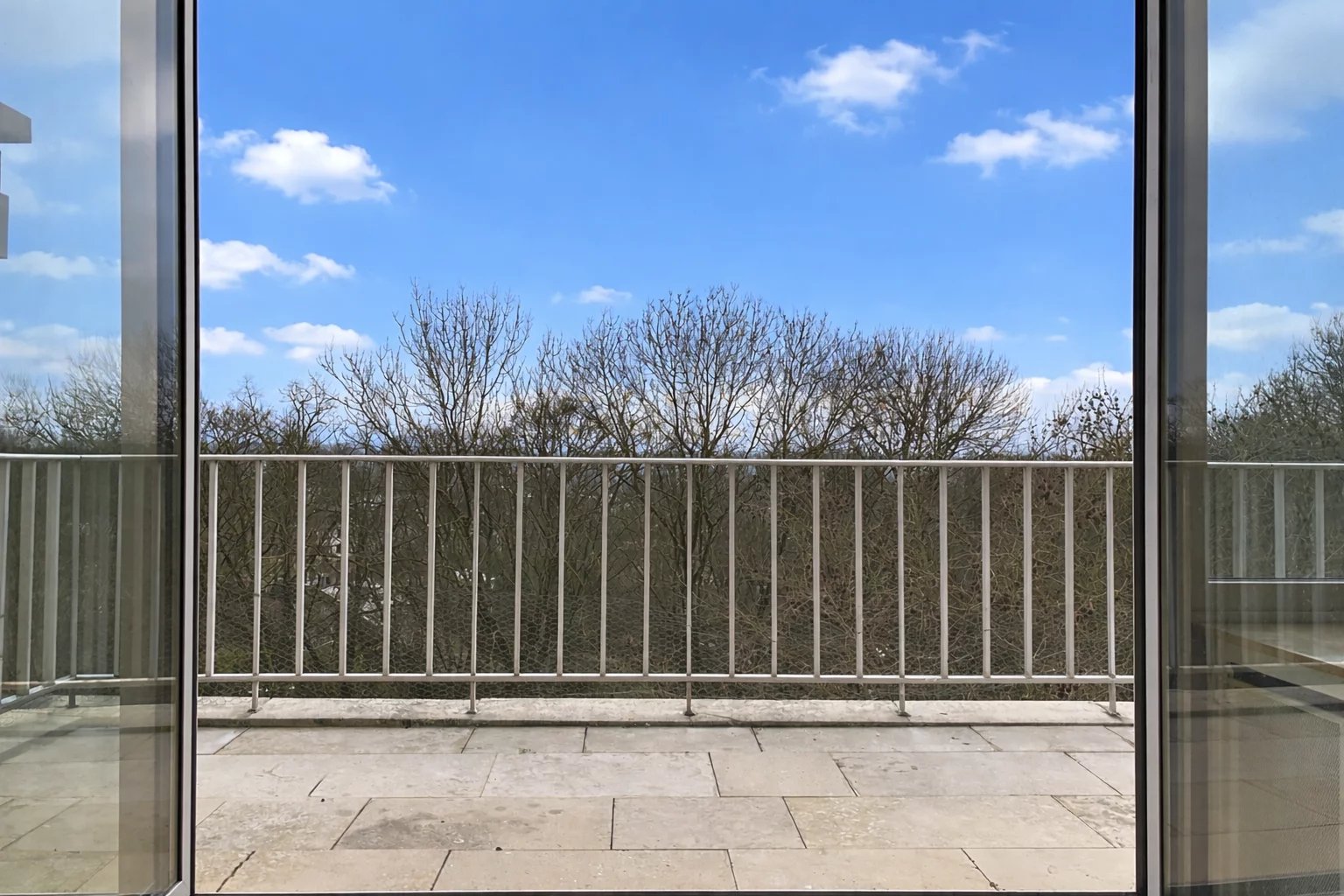 Uccle  - Appartement 10 Pi&egrave;ces 4 Chambres - picture 17