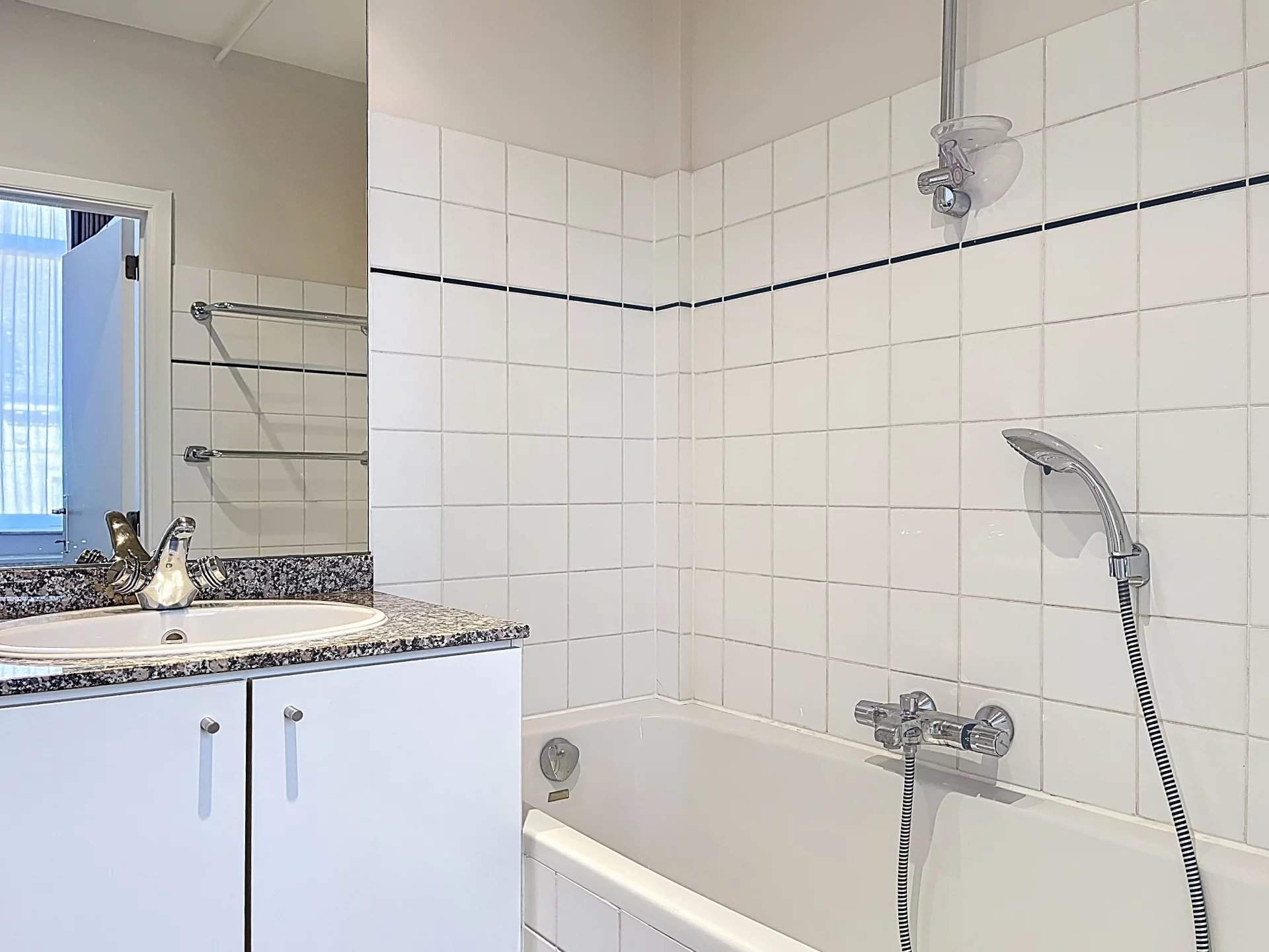 Bruxelles  - Appartement 5 Pi&egrave;ces 2 Chambres - picture 8