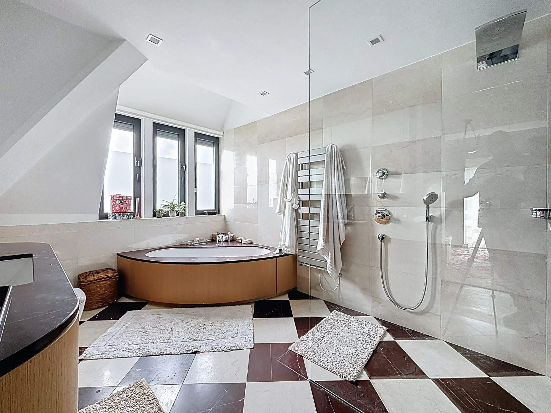 Uccle  - Maison 15 Pi&egrave;ces 4 Chambres - picture 17