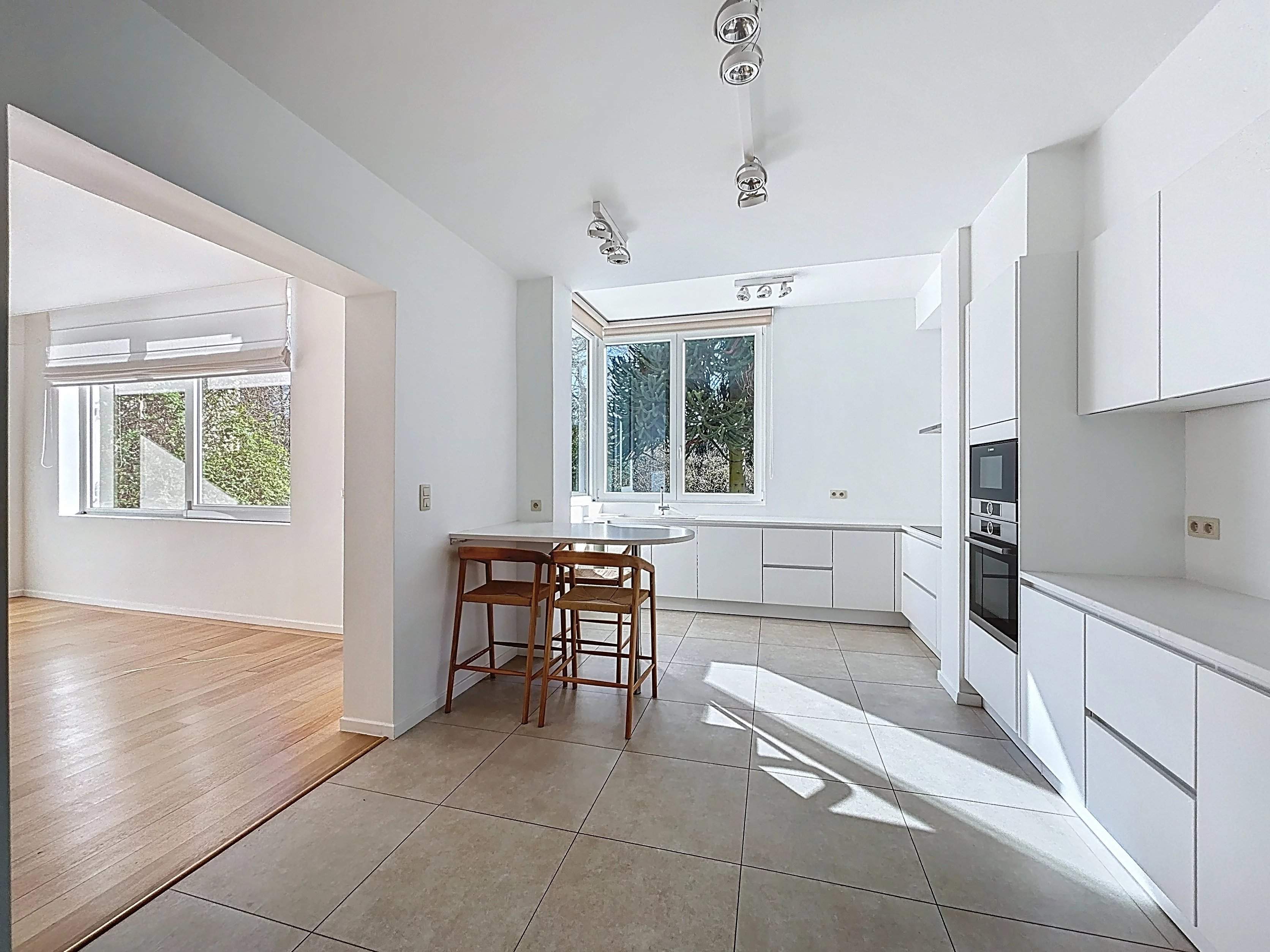 Uccle  - Maison 19 Pi&egrave;ces 7 Chambres - picture 6