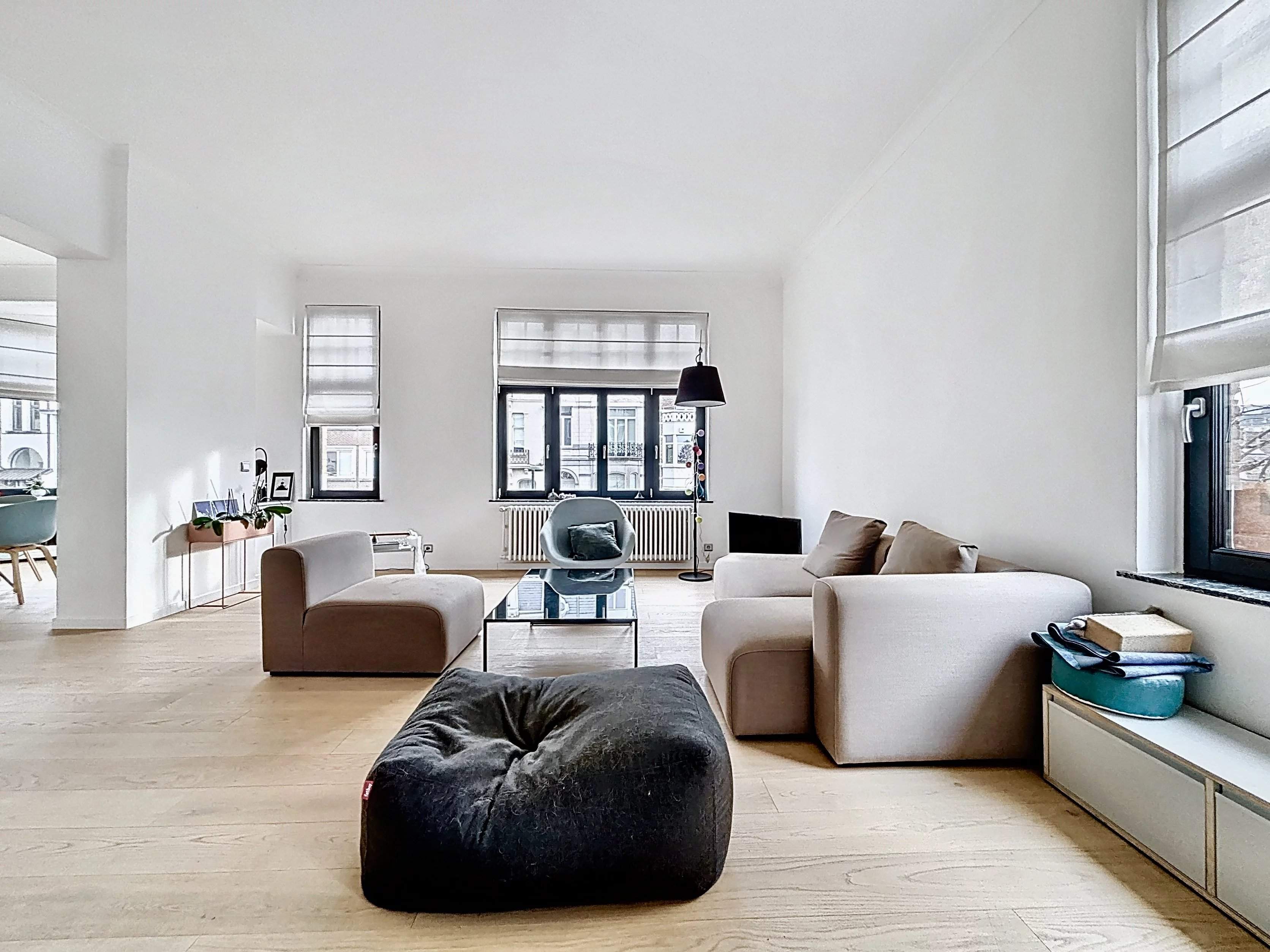 Uccle  - Appartement 10 Pi&egrave;ces 3 Chambres - picture 2