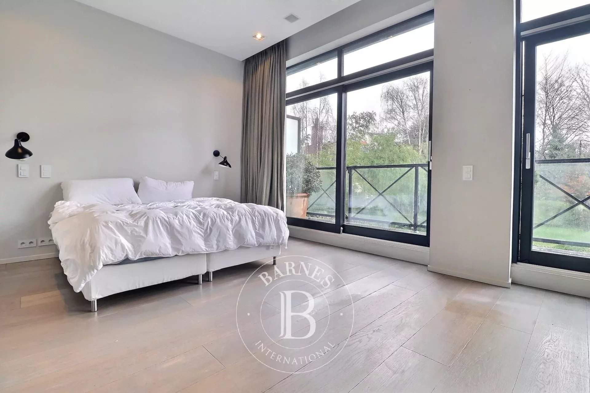 Woluwe-Saint-Pierre  - Maison 22 Pi&egrave;ces 5 Chambres - picture 12