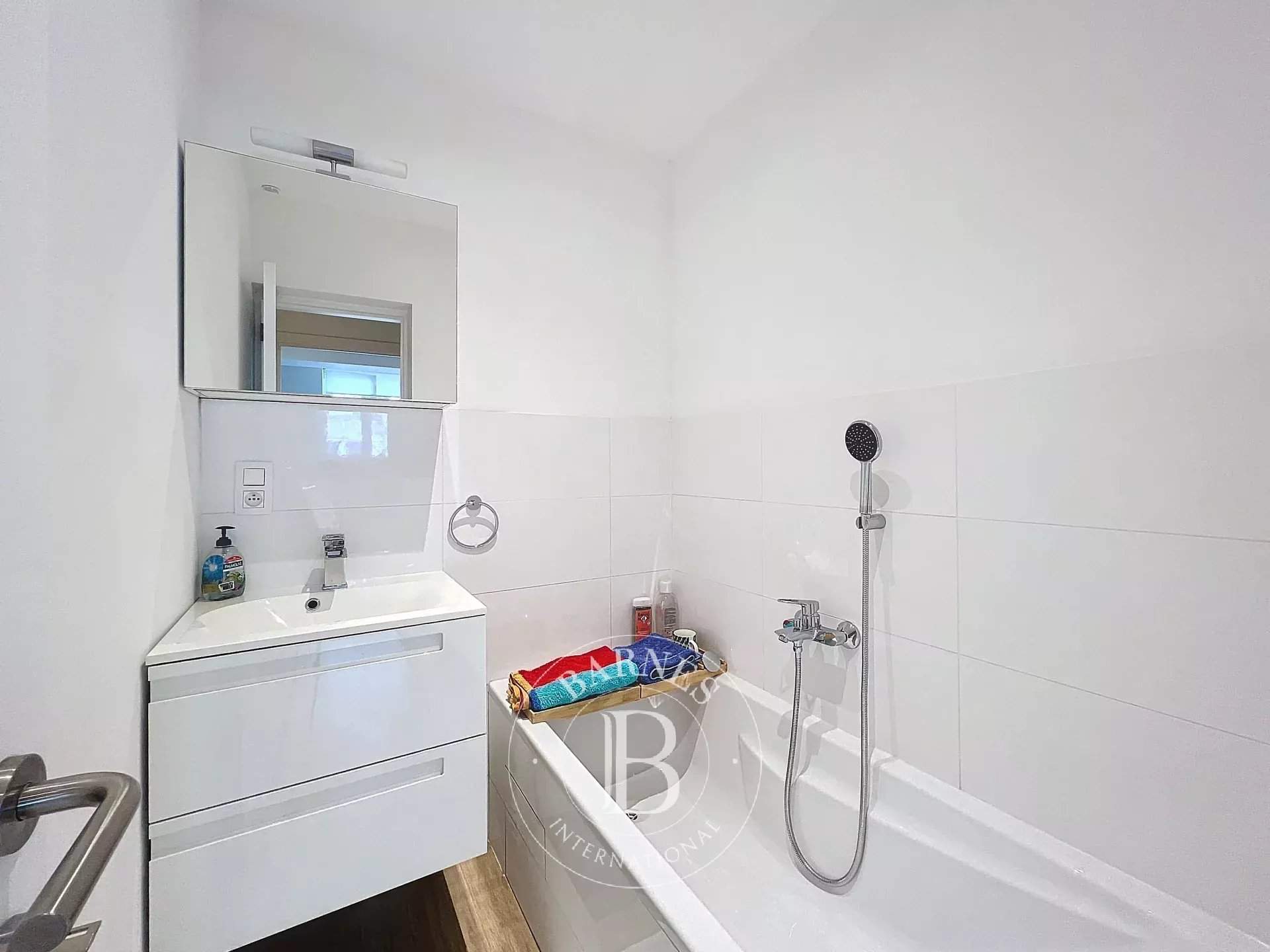 Ixelles  - Apartment 3 Bedrooms - picture 14