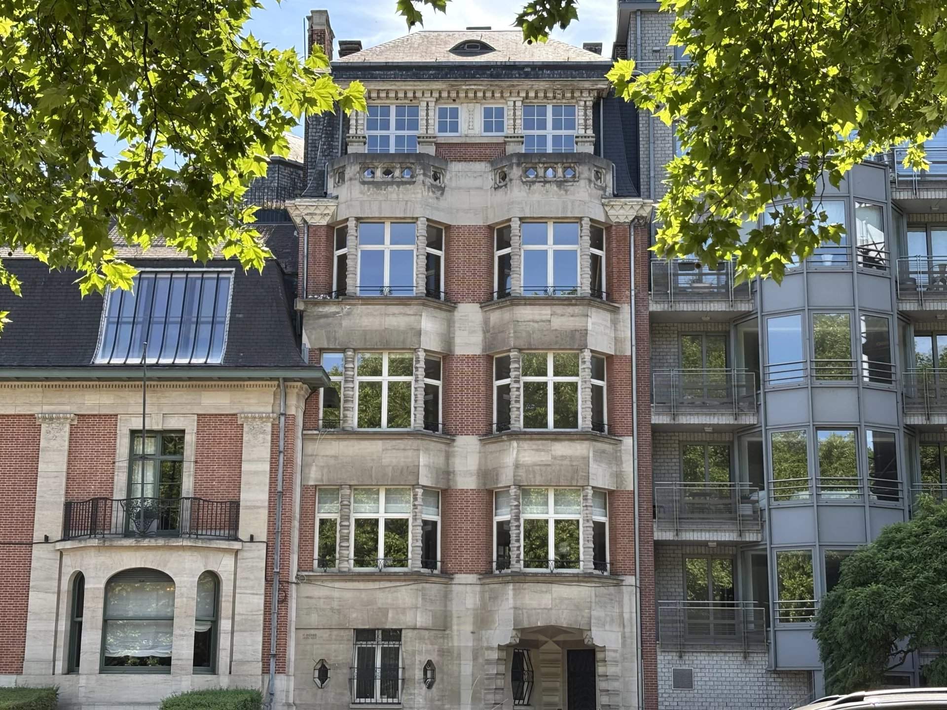 Bruxelles  - Appartement 10 Pi&egrave;ces 2 Chambres - picture 6