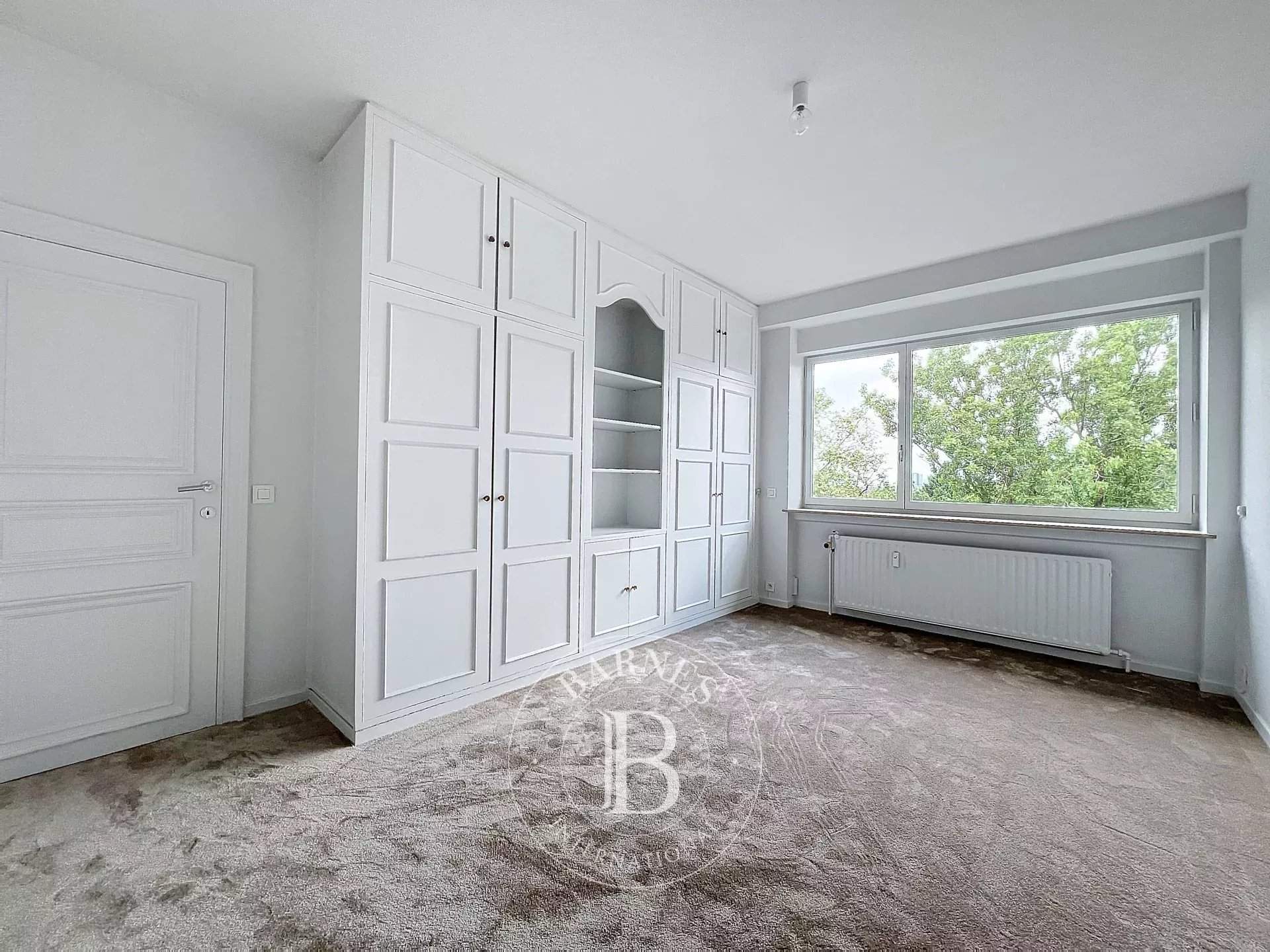 Uccle  - Apartment 4 Bedrooms - picture 6