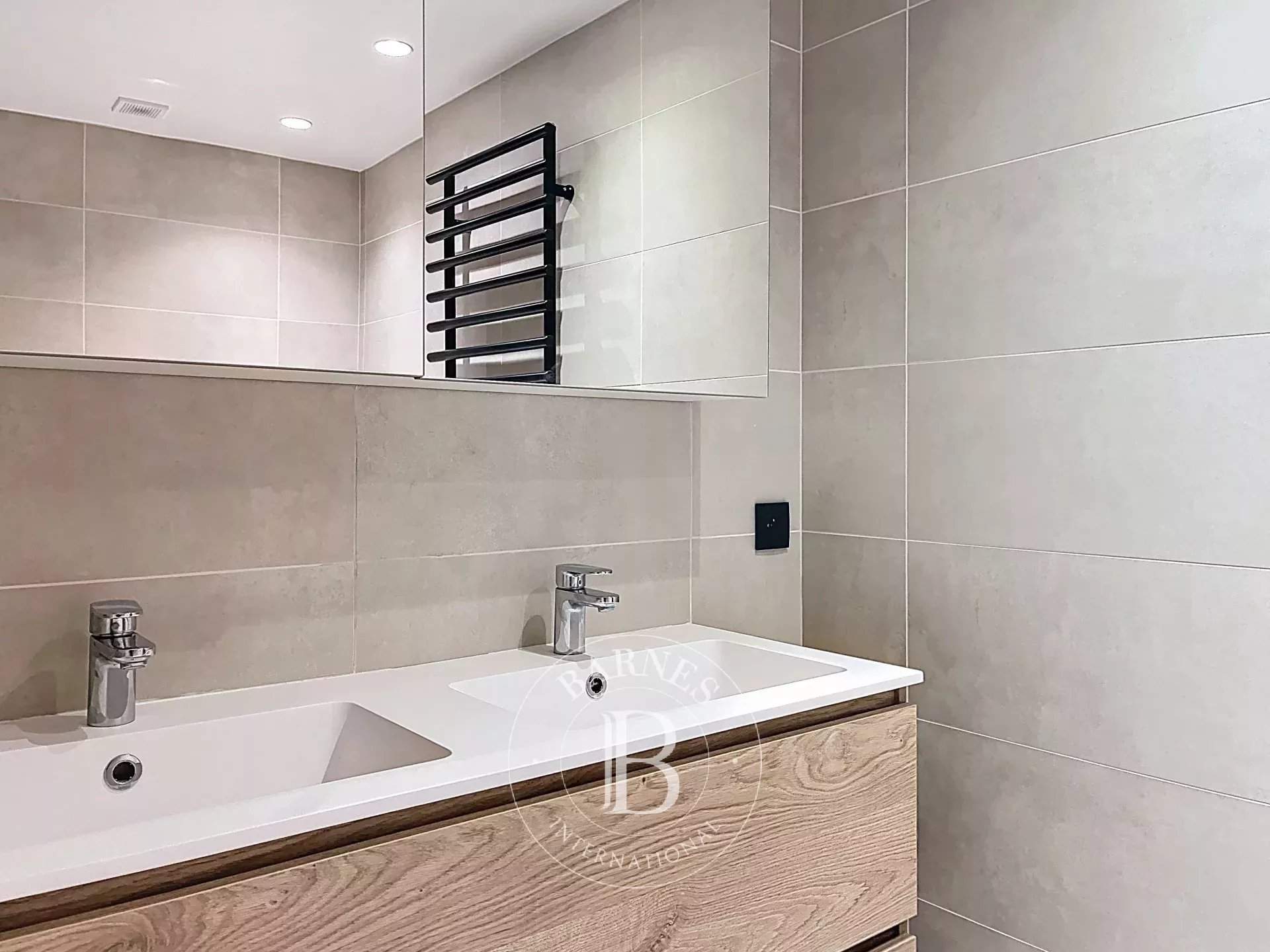 Bruxelles  - Duplex 6 Pièces 3 Chambres - picture 6