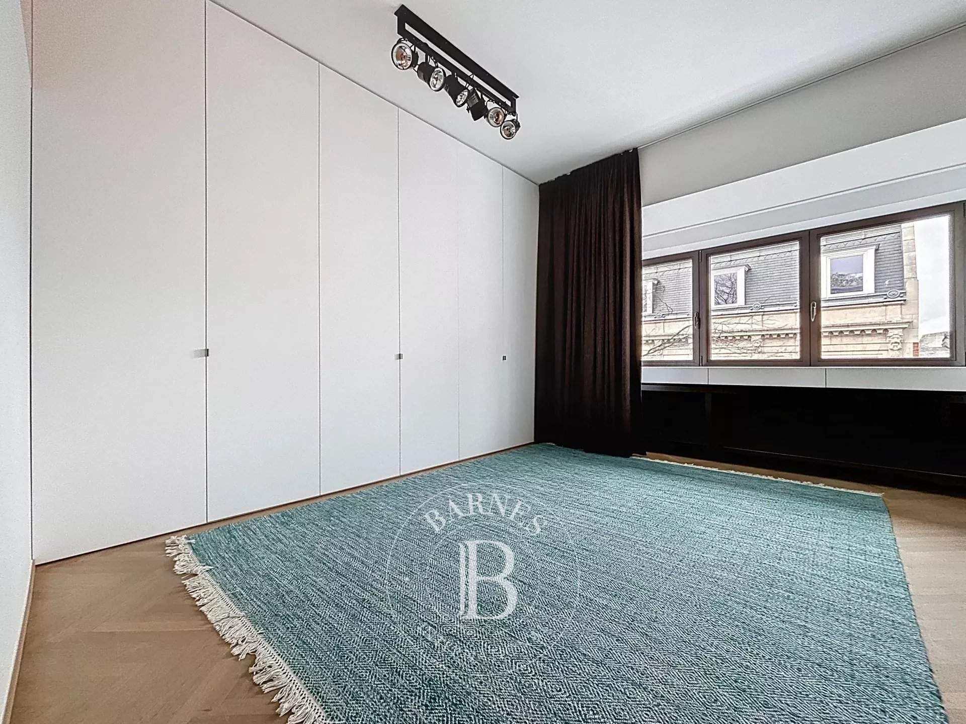 Saint-Gilles  - Appartement 7 Pi&egrave;ces 2 Chambres - picture 16