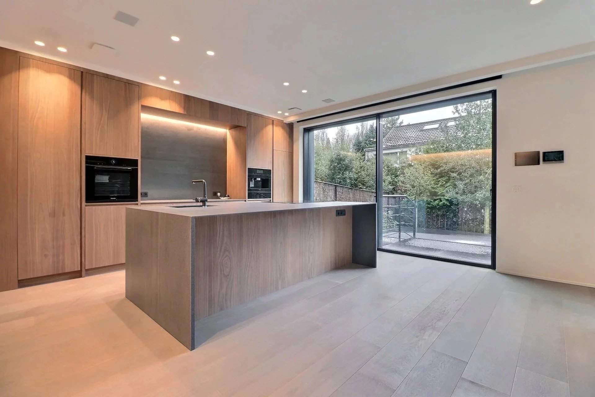 Uccle  - Duplex 10 Pi&egrave;ces 3 Chambres - picture 9