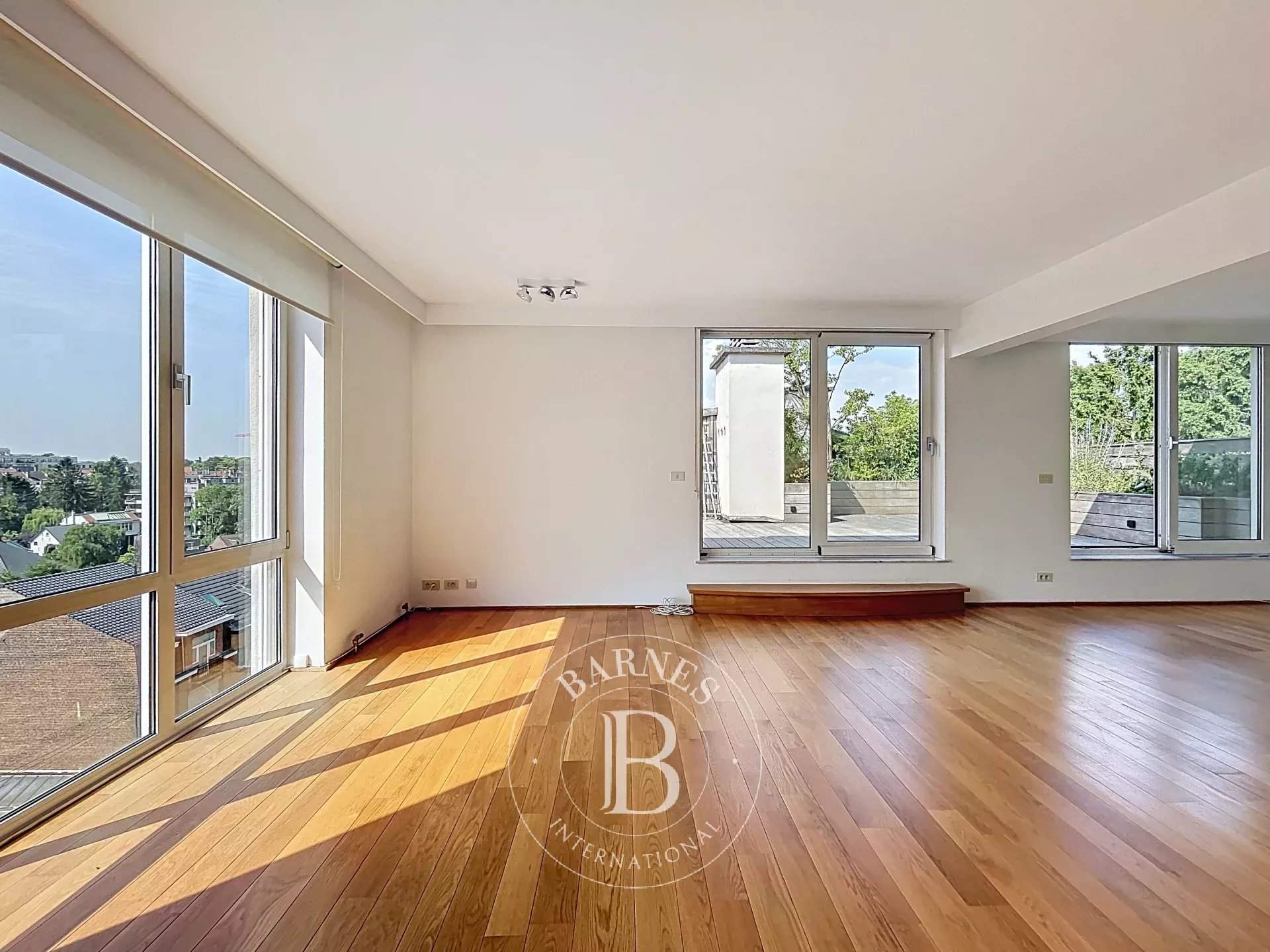 Uccle  - Apartment 4 Bedrooms - picture 4