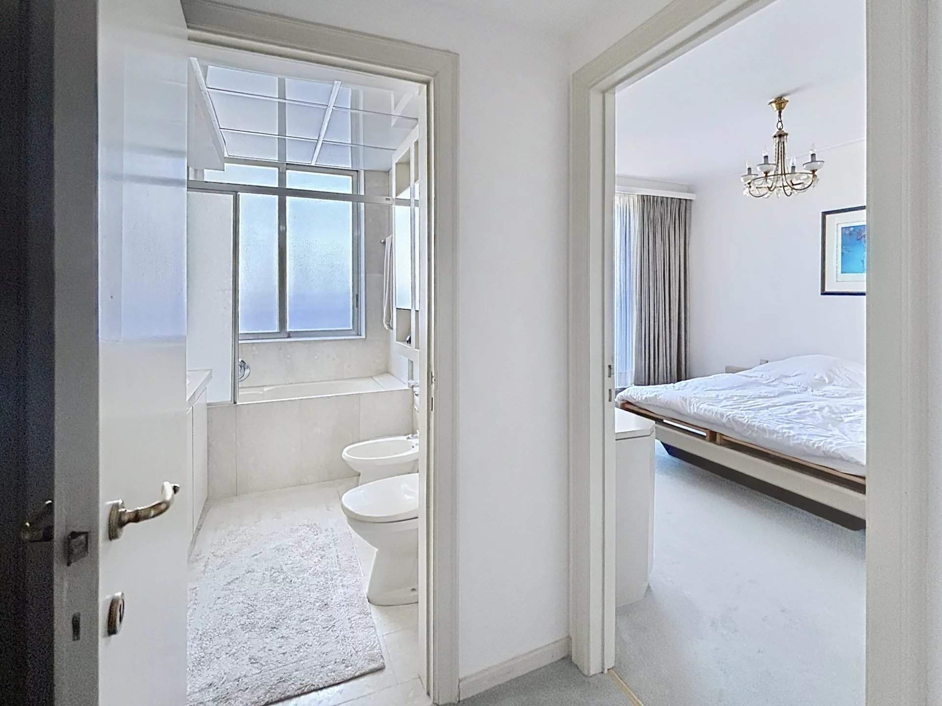 Ixelles  - Appartement 7 Pi&egrave;ces 3 Chambres - picture 7