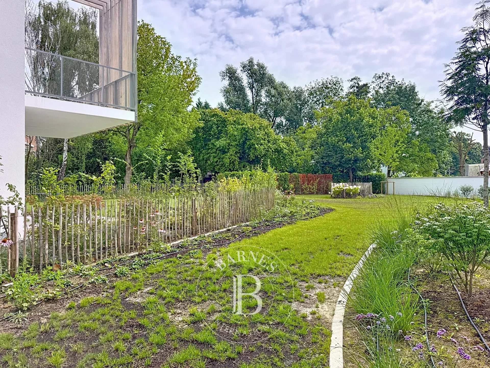 Uccle  - Apartment 2 Bedrooms - picture 2