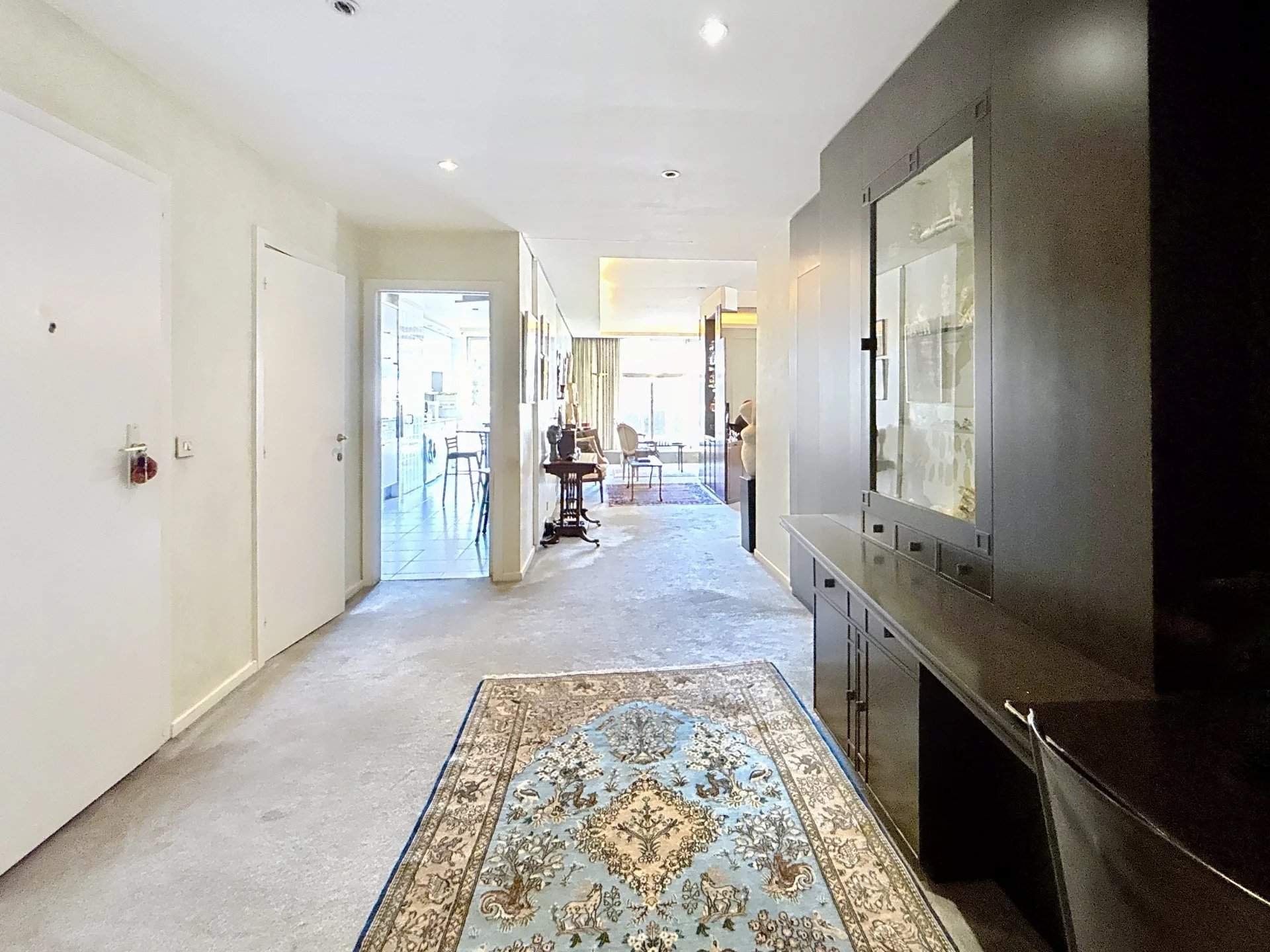 Ixelles  - Appartement 7 Pi&egrave;ces 3 Chambres - picture 6