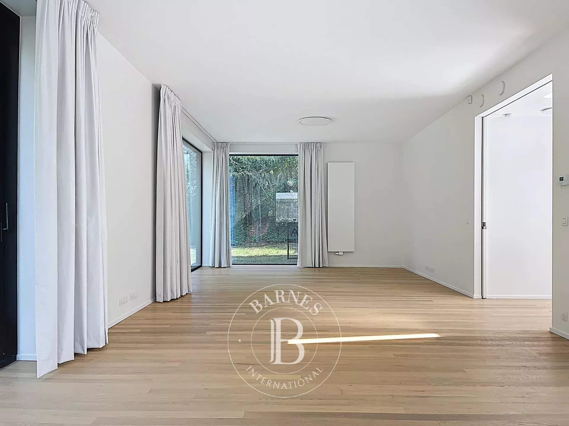 Uccle  - House 4 Bedrooms - picture 1