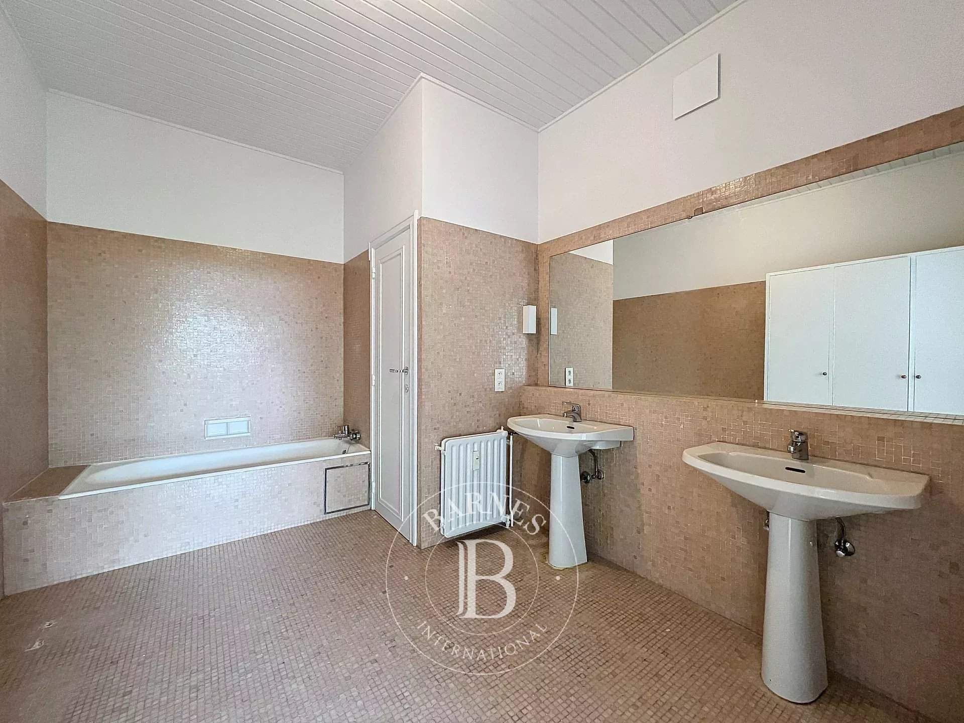 Uccle  - Apartment 4 Bedrooms - picture 10