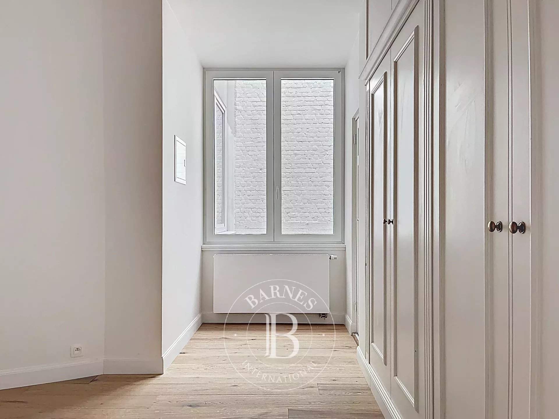 Bruxelles  - Appartement 11 Pi&egrave;ces 3 Chambres - picture 9