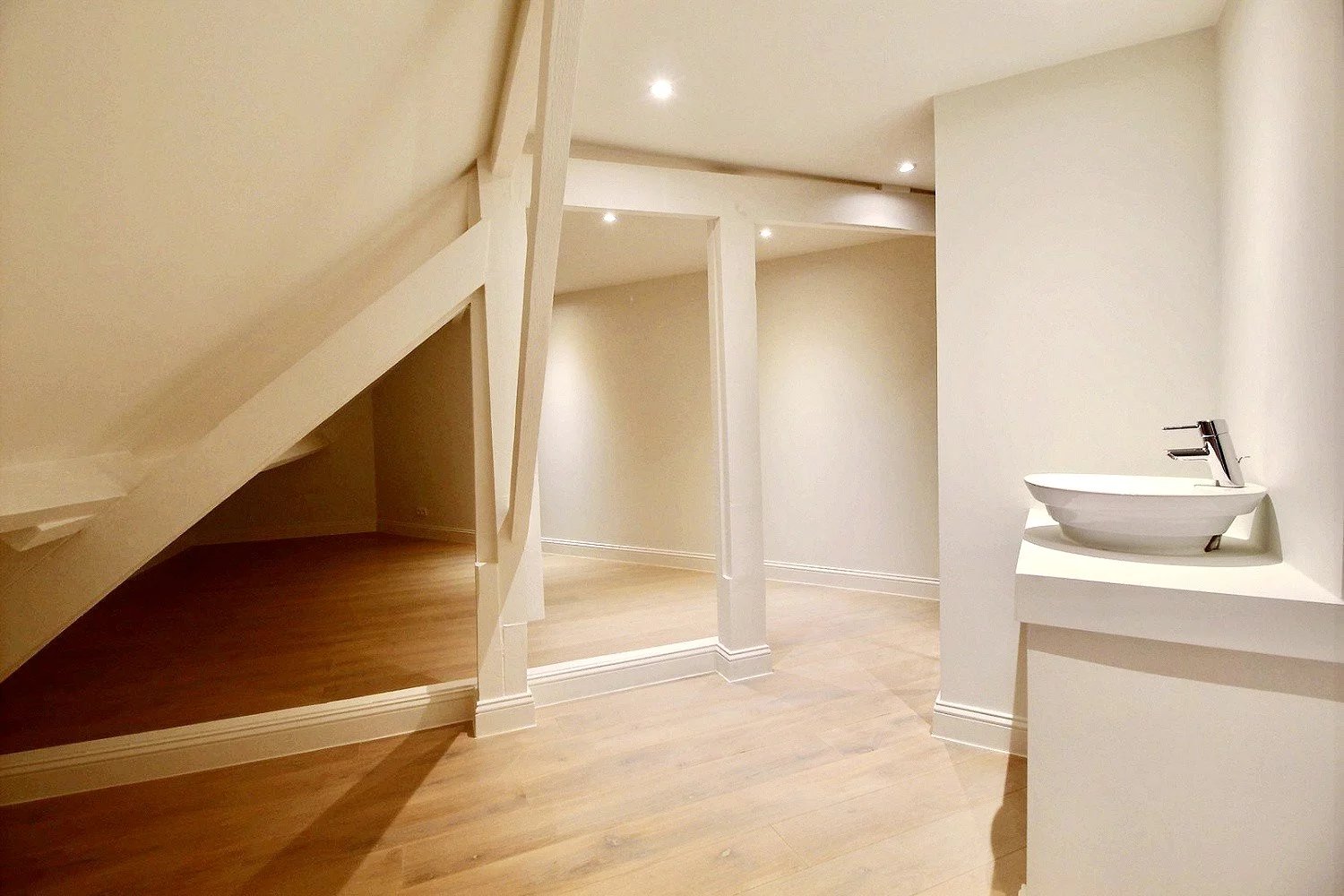 Ixelles  - Maison 7 Pi&egrave;ces 3 Chambres - picture 14