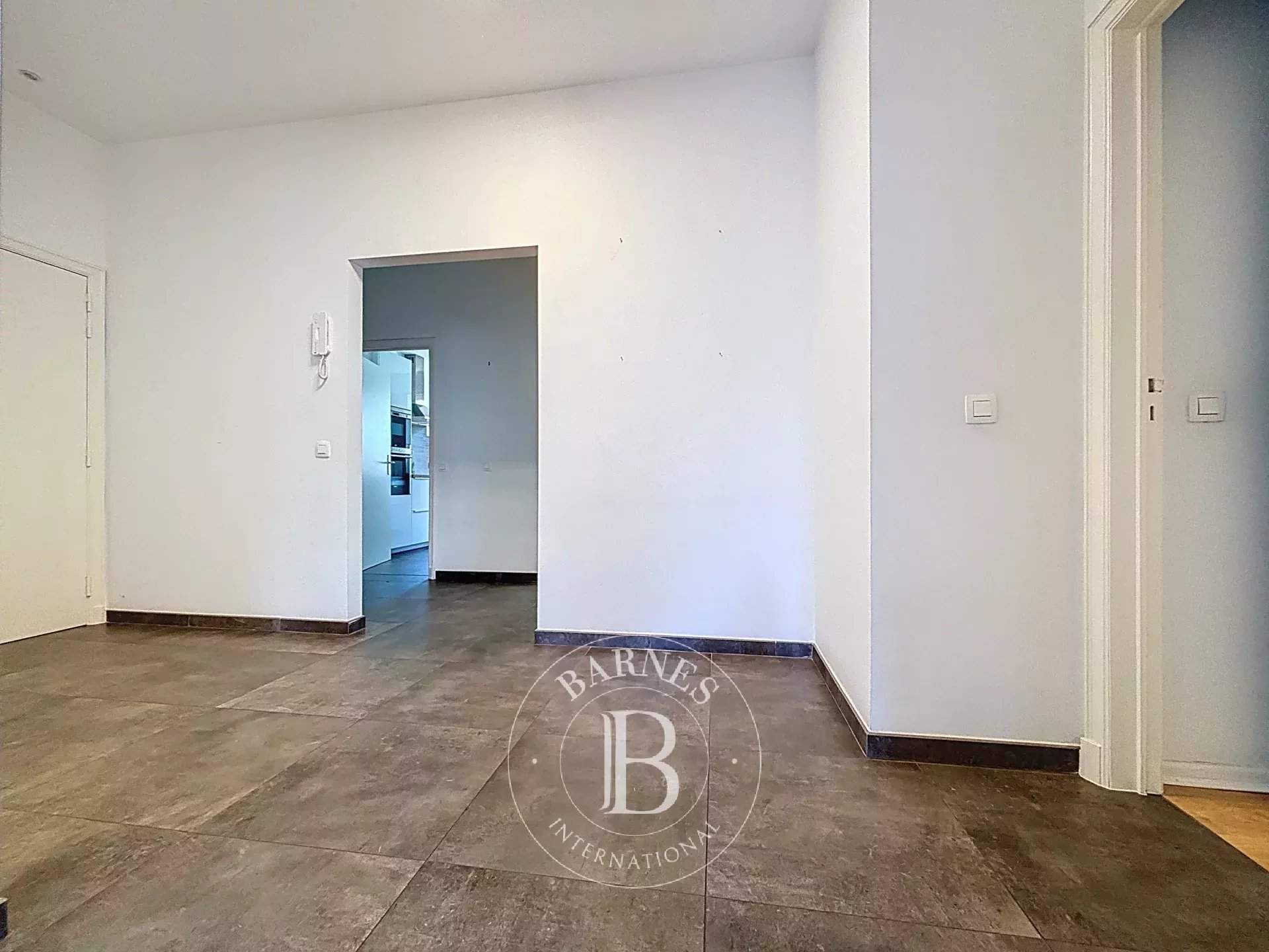 Uccle  - Piso 9 Cuartos 3 Habitaciones - picture 15