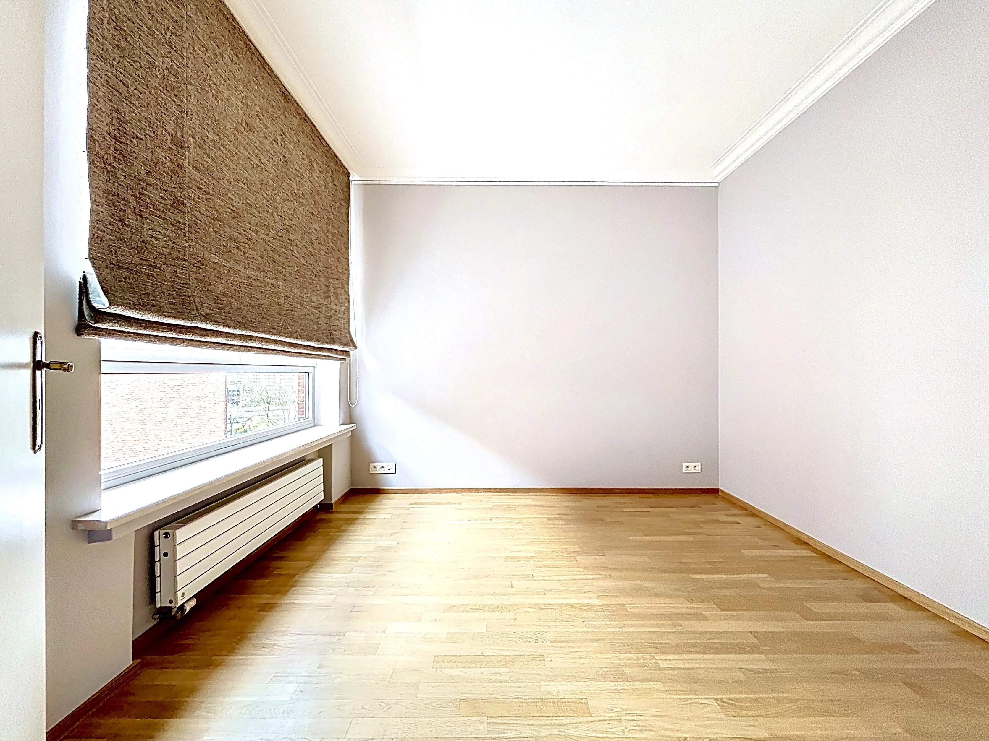 Uccle  - Appartement 10 Pi&egrave;ces 4 Chambres - picture 13