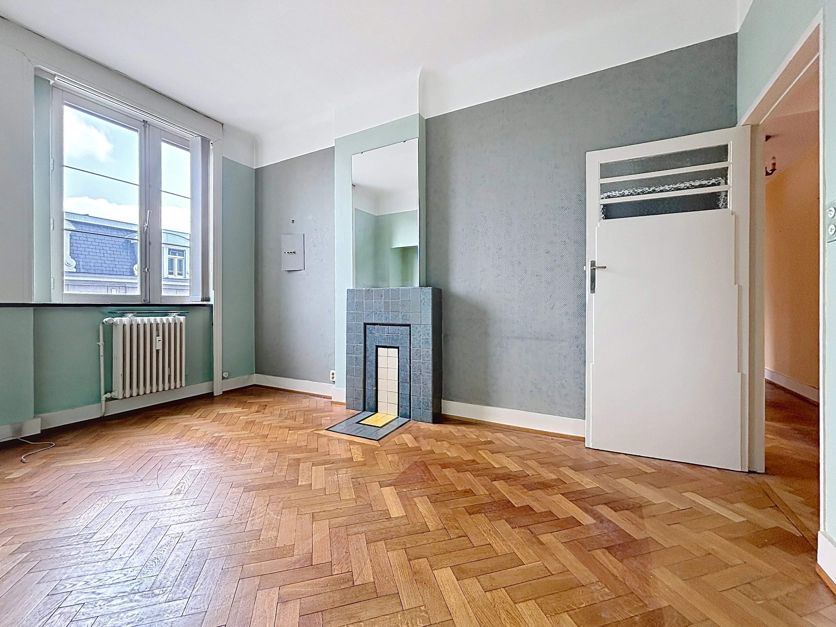 Ixelles  - Appartement 8 Pi&egrave;ces 3 Chambres - picture 12
