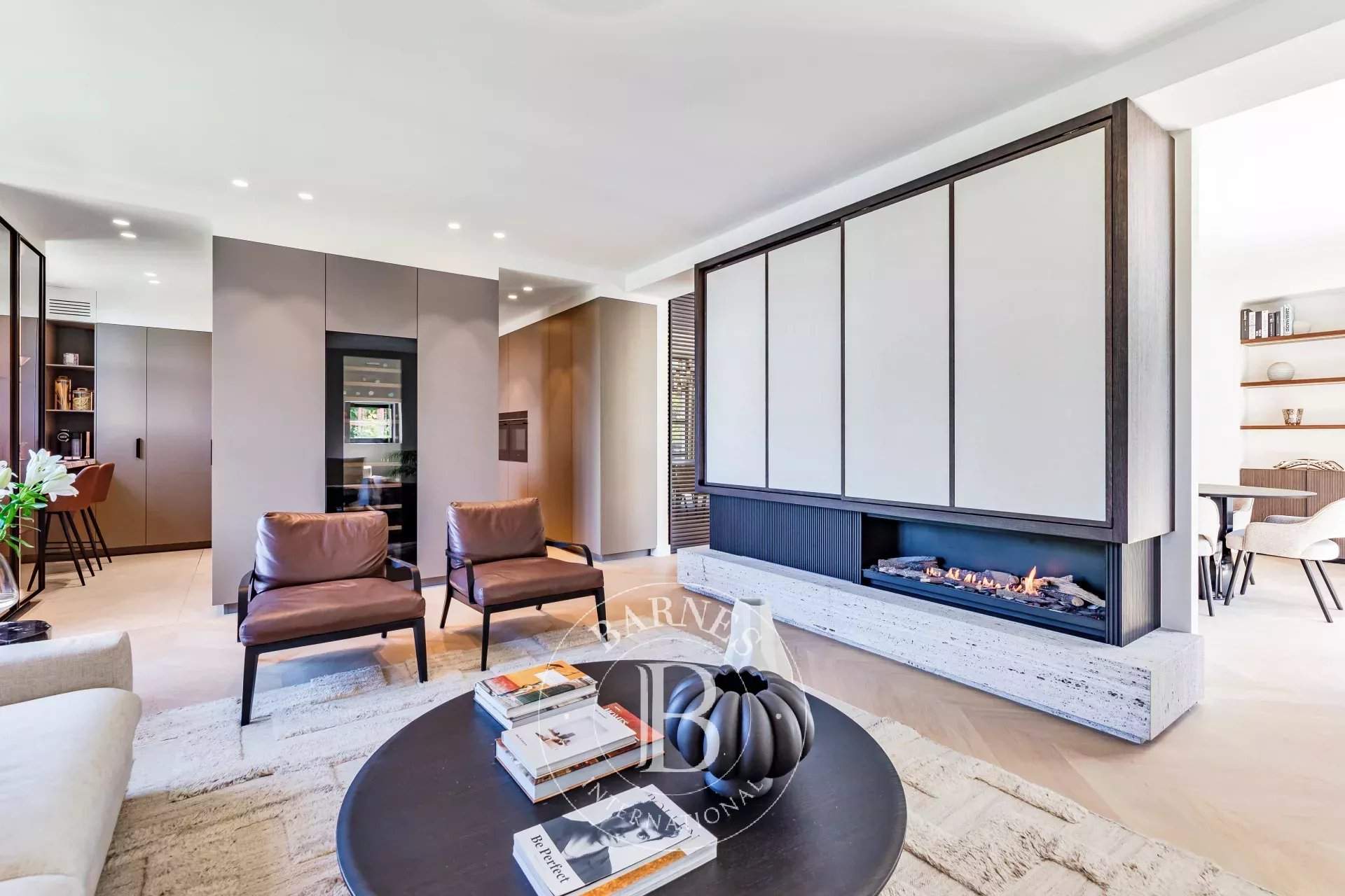 Uccle  - Apartment 3 Bedrooms - picture 3