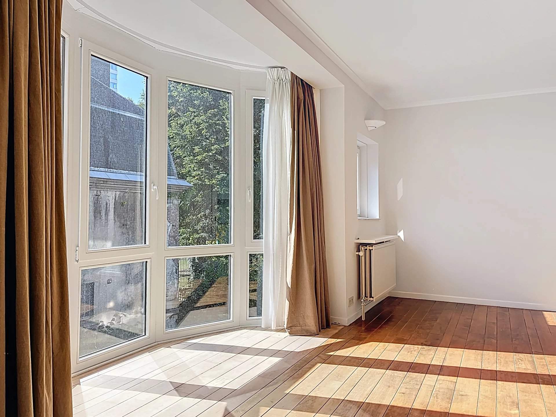 Bruxelles  - Appartement 5 Pi&egrave;ces 2 Chambres - picture 3