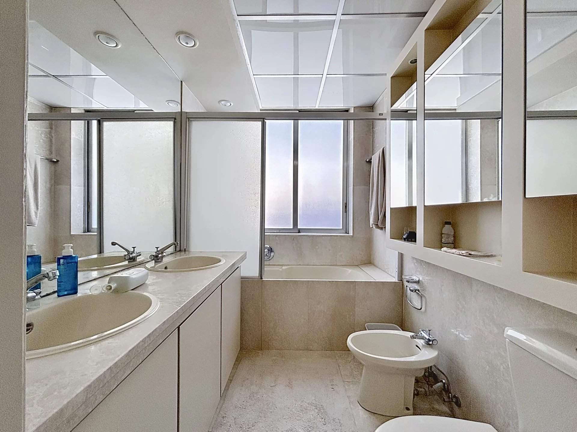 Ixelles  - Appartement 7 Pi&egrave;ces 3 Chambres - picture 9